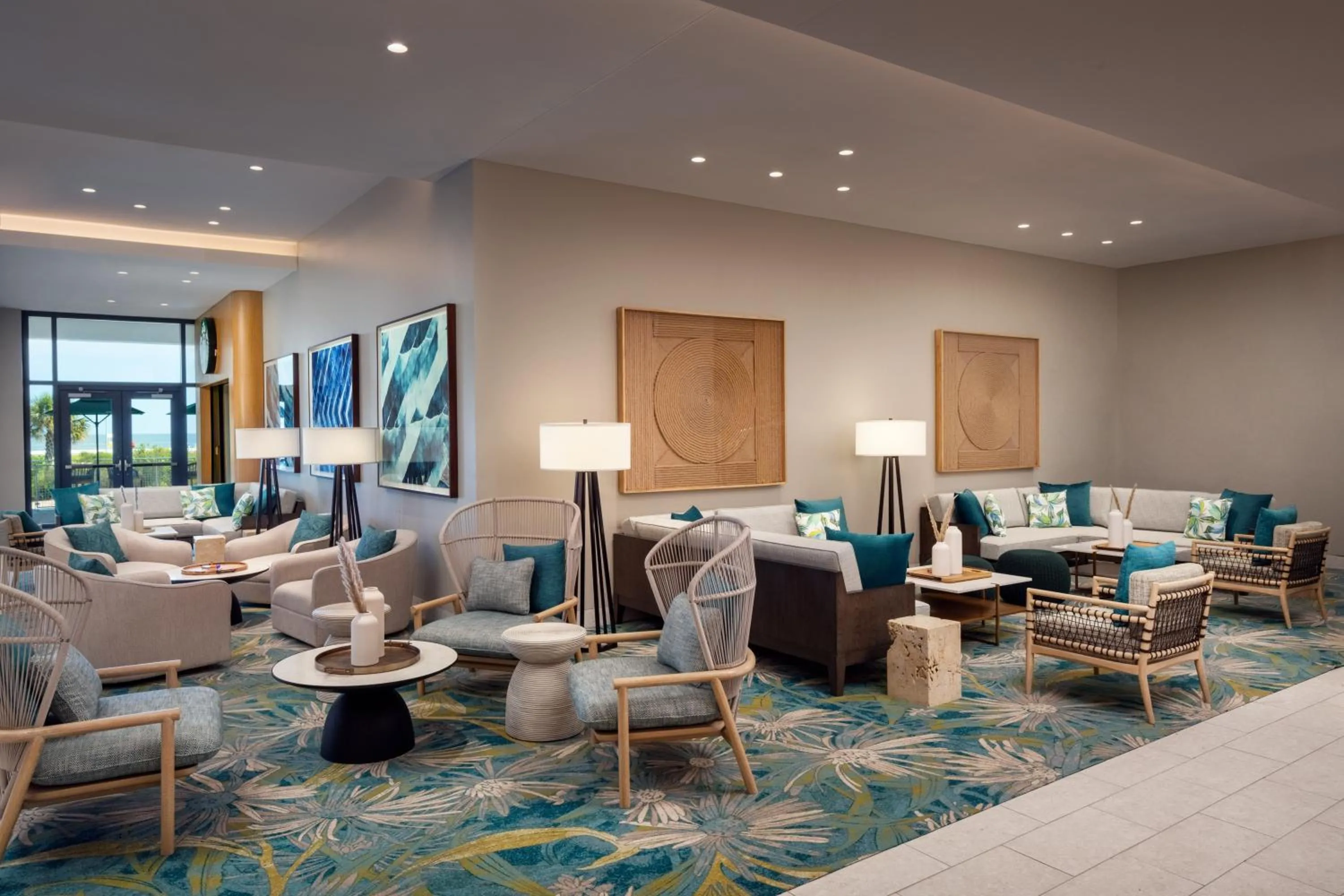 Seating area in Embassy Suites By Hilton Gulf Shores Beach Resort