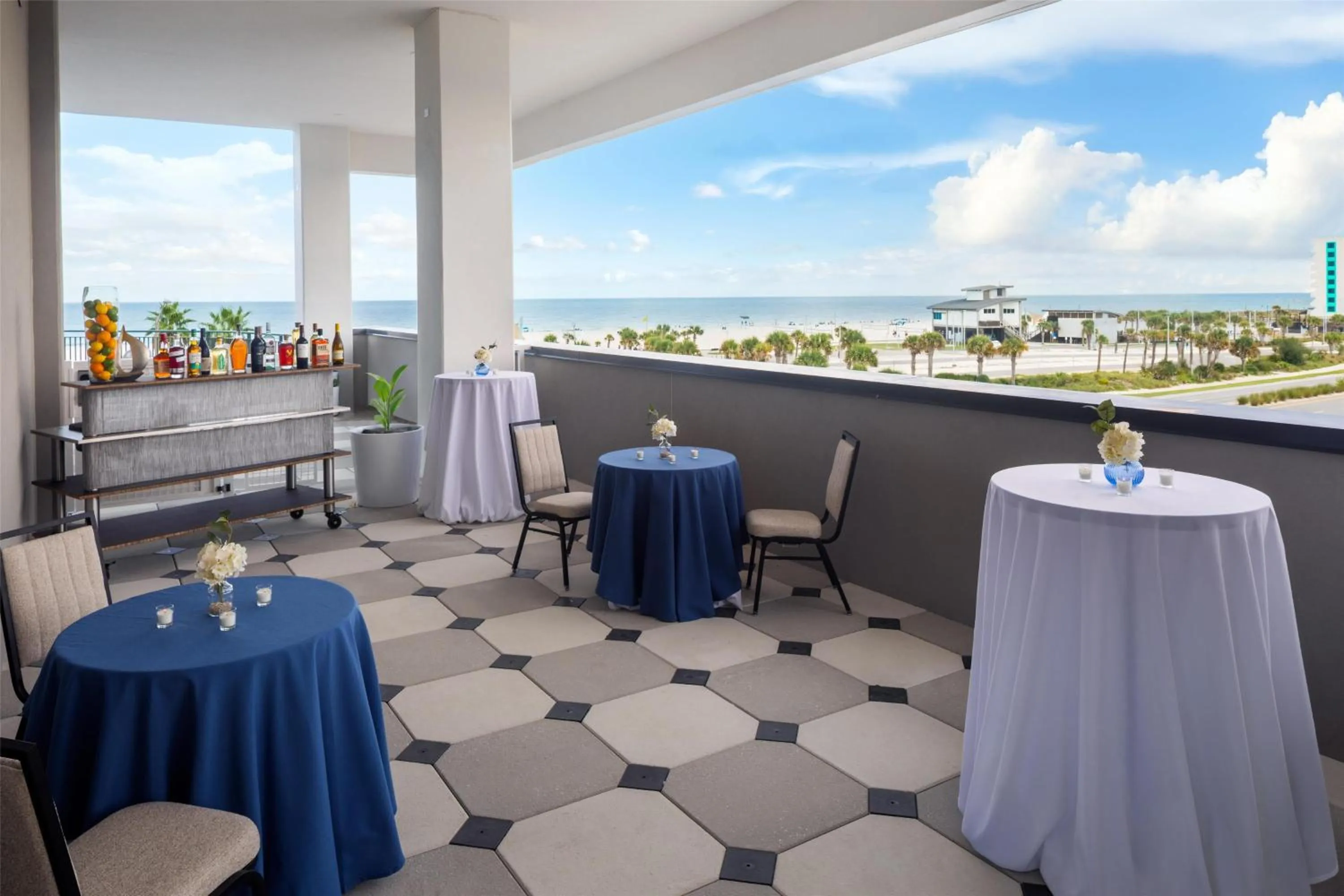 Meeting/conference room in Embassy Suites By Hilton Gulf Shores Beach Resort