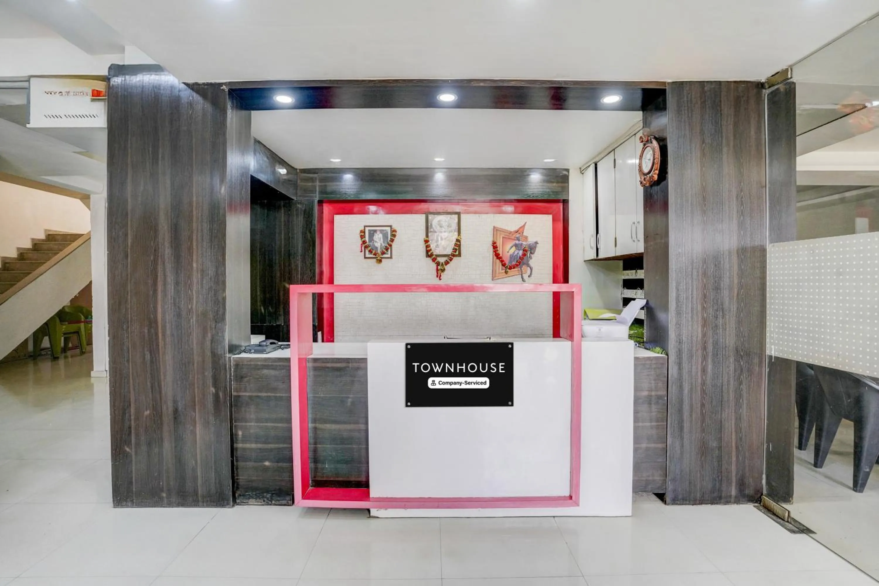 Lobby or reception in Townhouse Godavari Riverbank Formerly Shanti Datta Inn