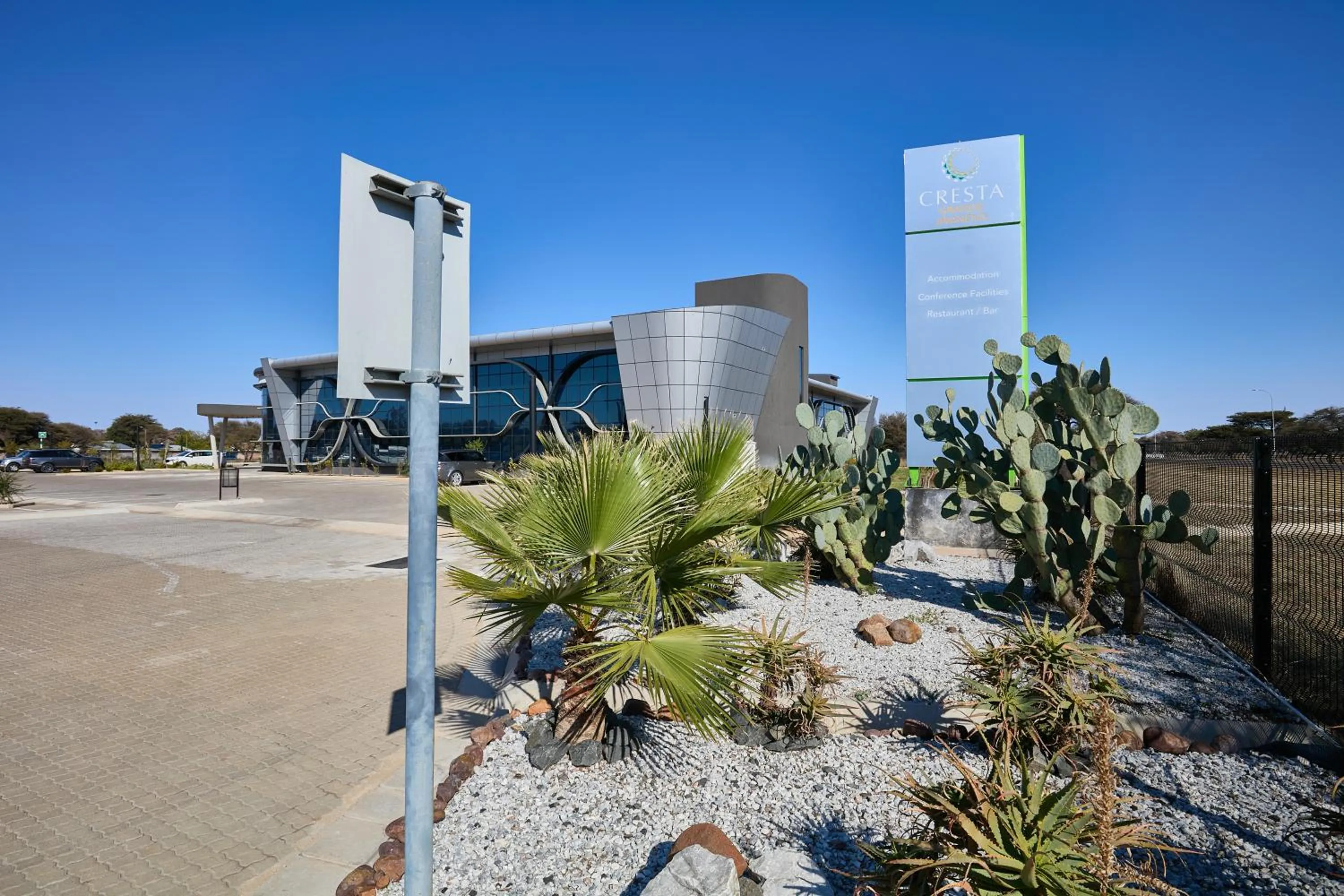 Property building in Cresta Grande Jwaneng