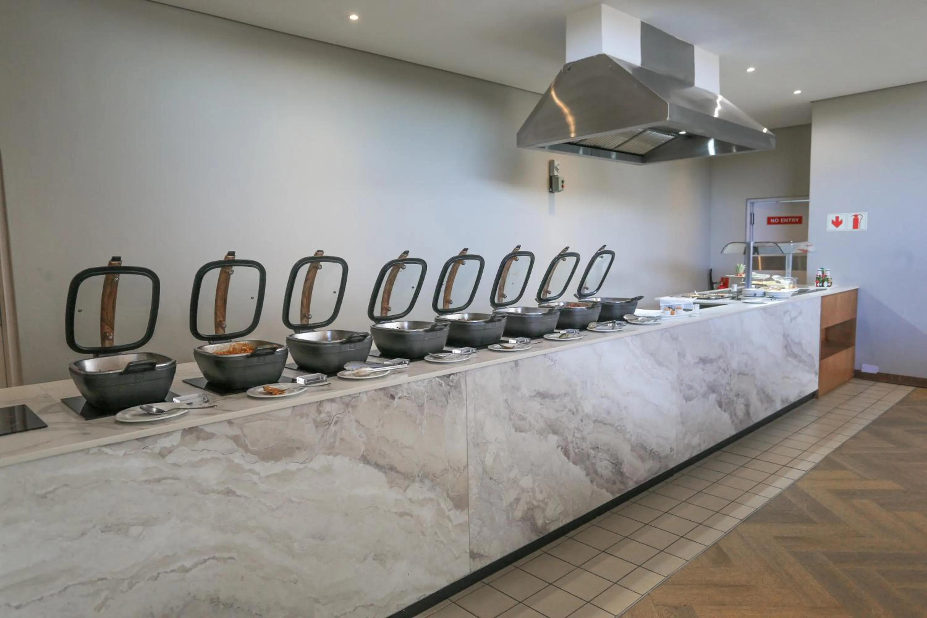 Buffet breakfast in Cresta Grande Jwaneng