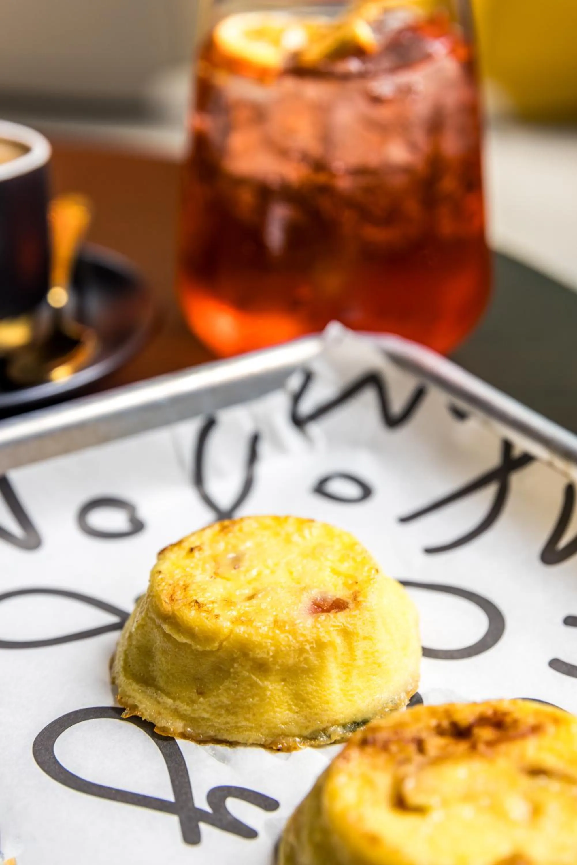 Food and drinks in Moxy Cincinnati Downtown