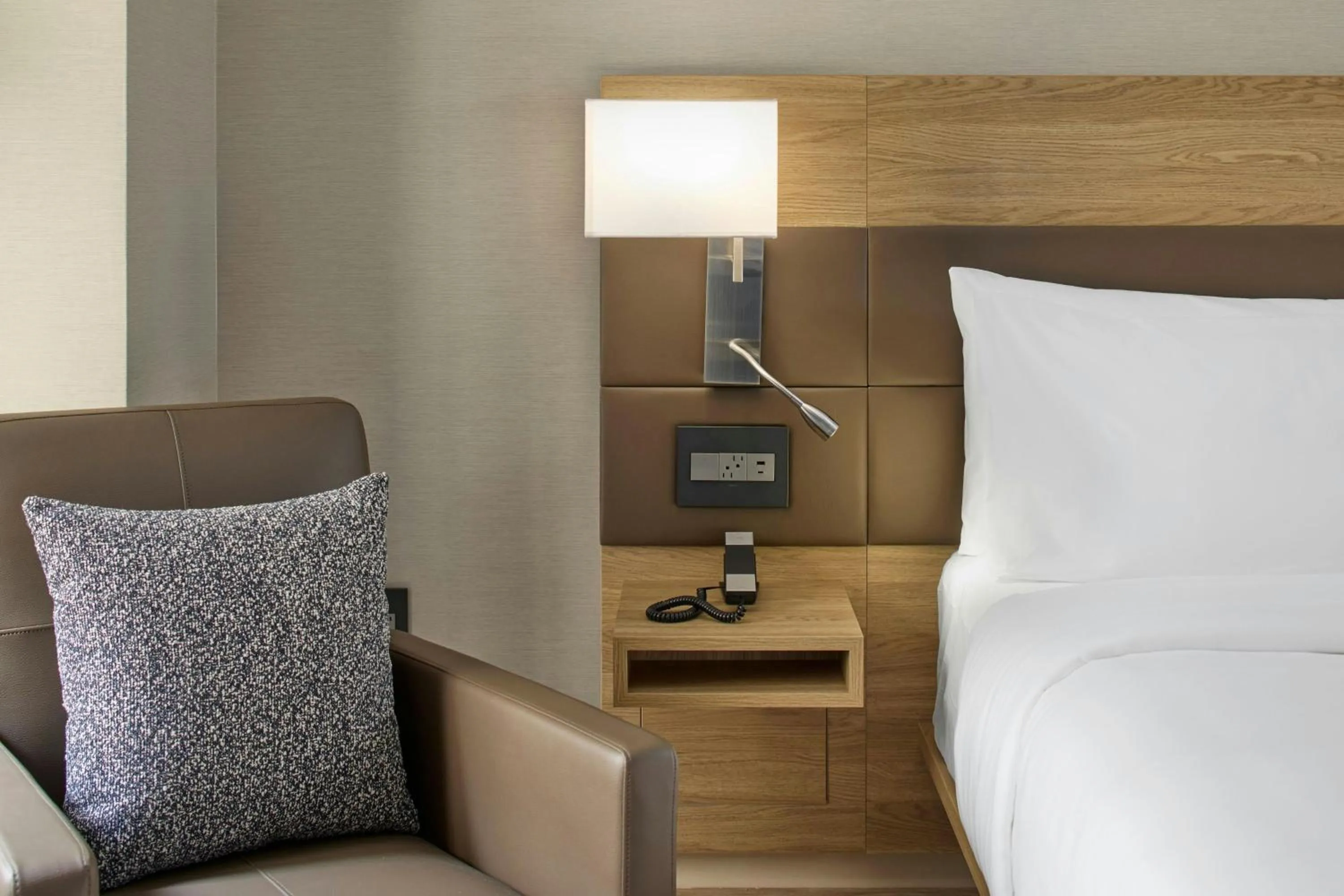 Photo of the whole room, Bed in AC Hotel Savannah Historic District