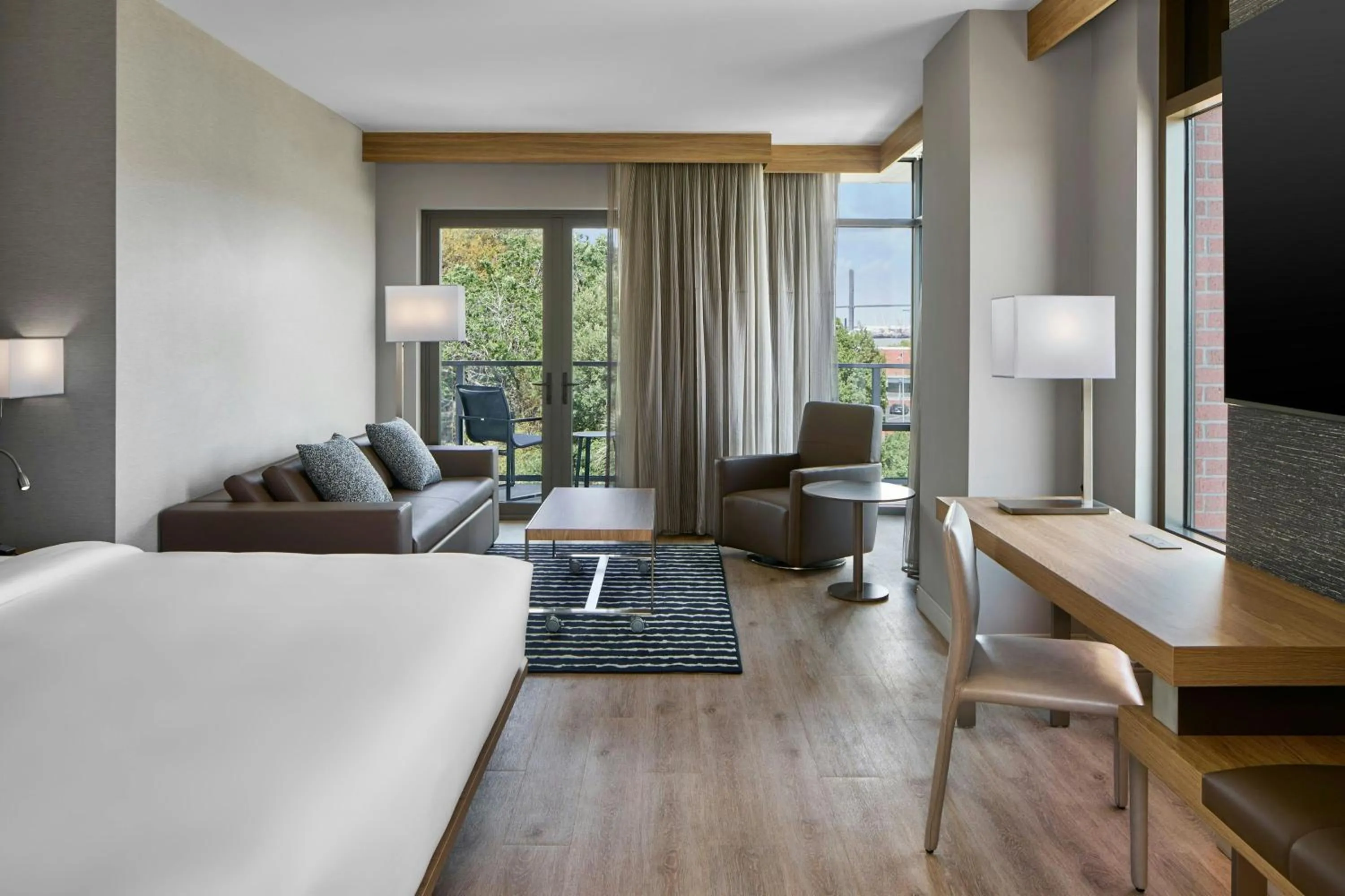 Photo of the whole room, Bed in AC Hotel Savannah Historic District