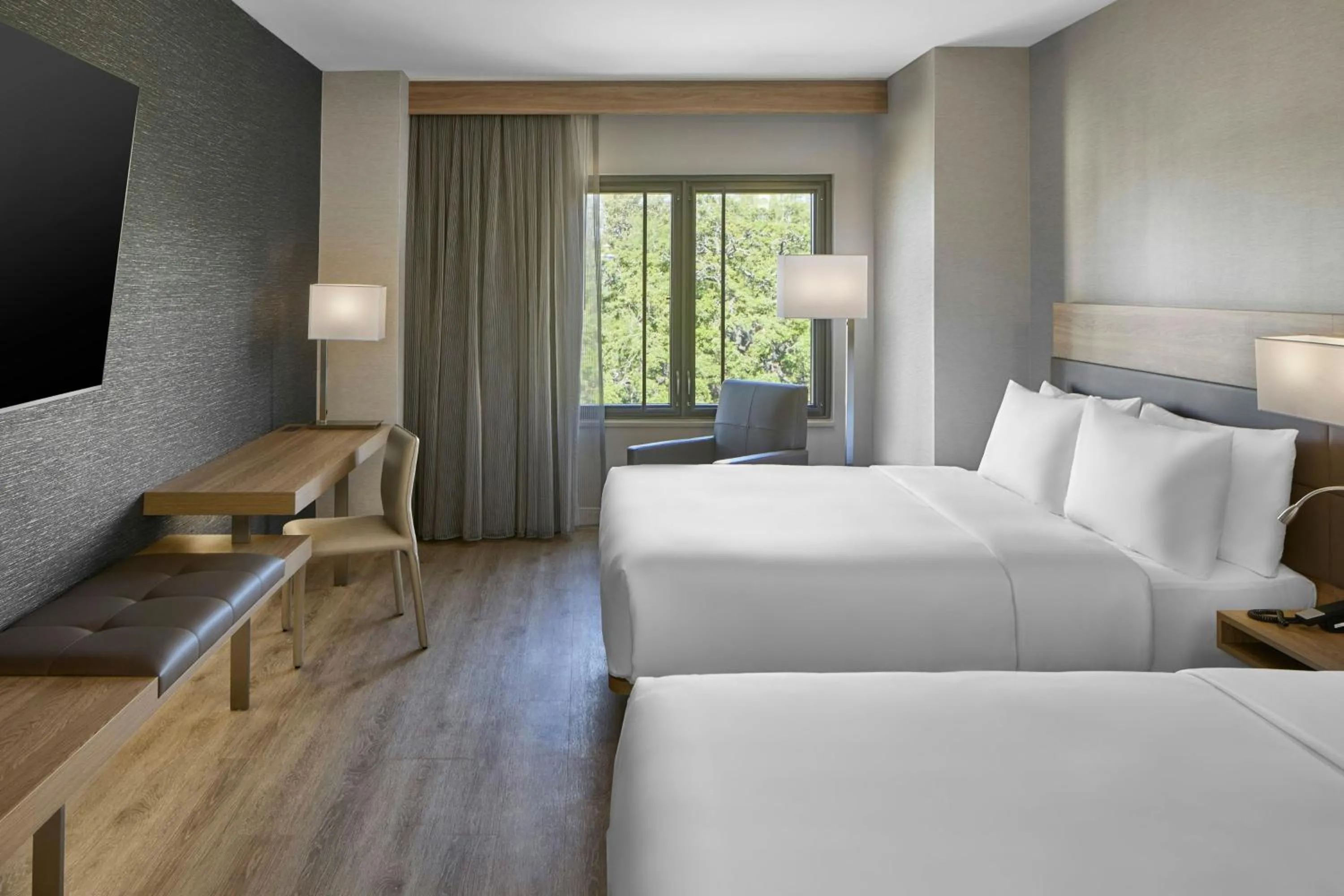 Bedroom, Bed in AC Hotel Savannah Historic District