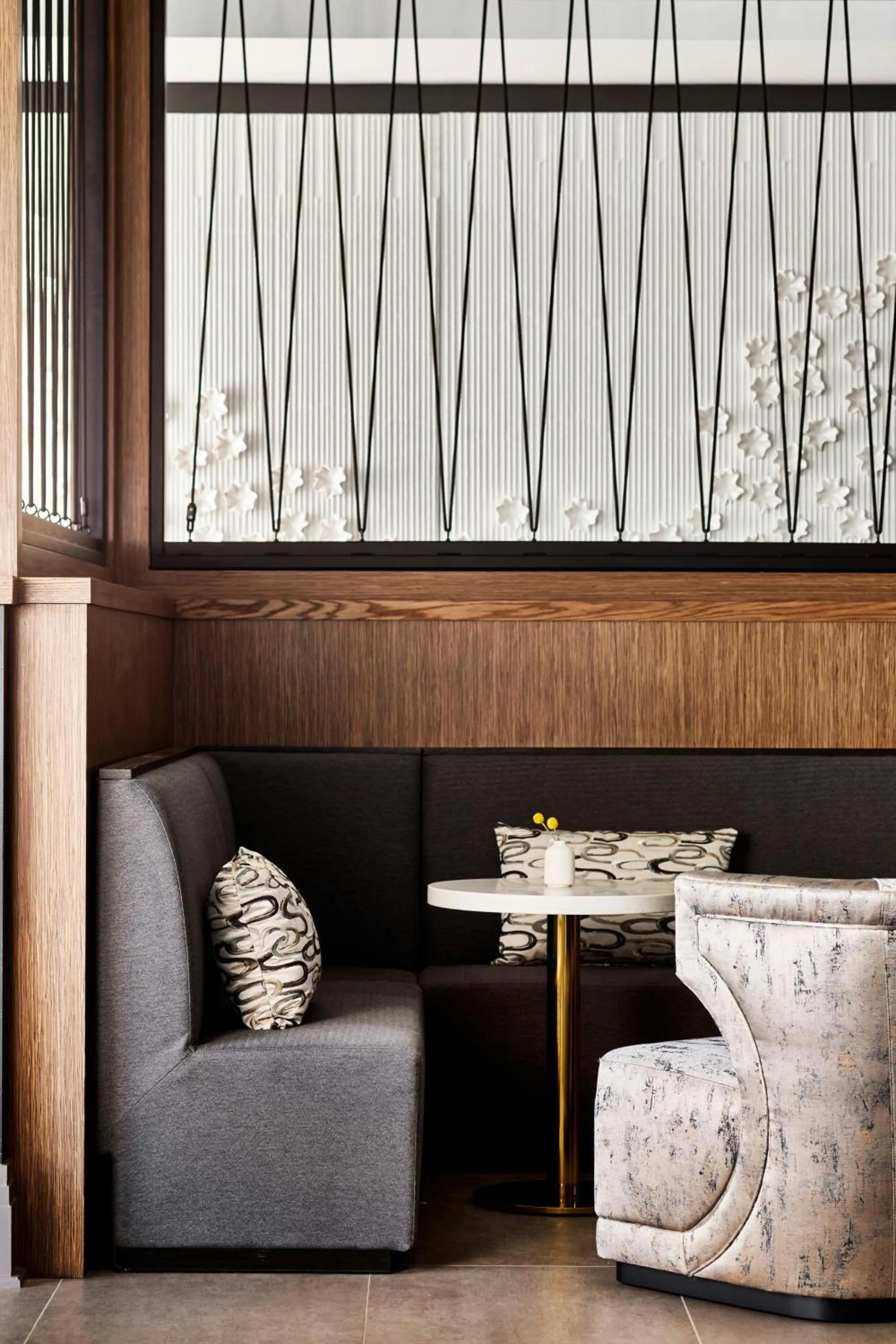 Lounge or bar in AC Hotel Savannah Historic District