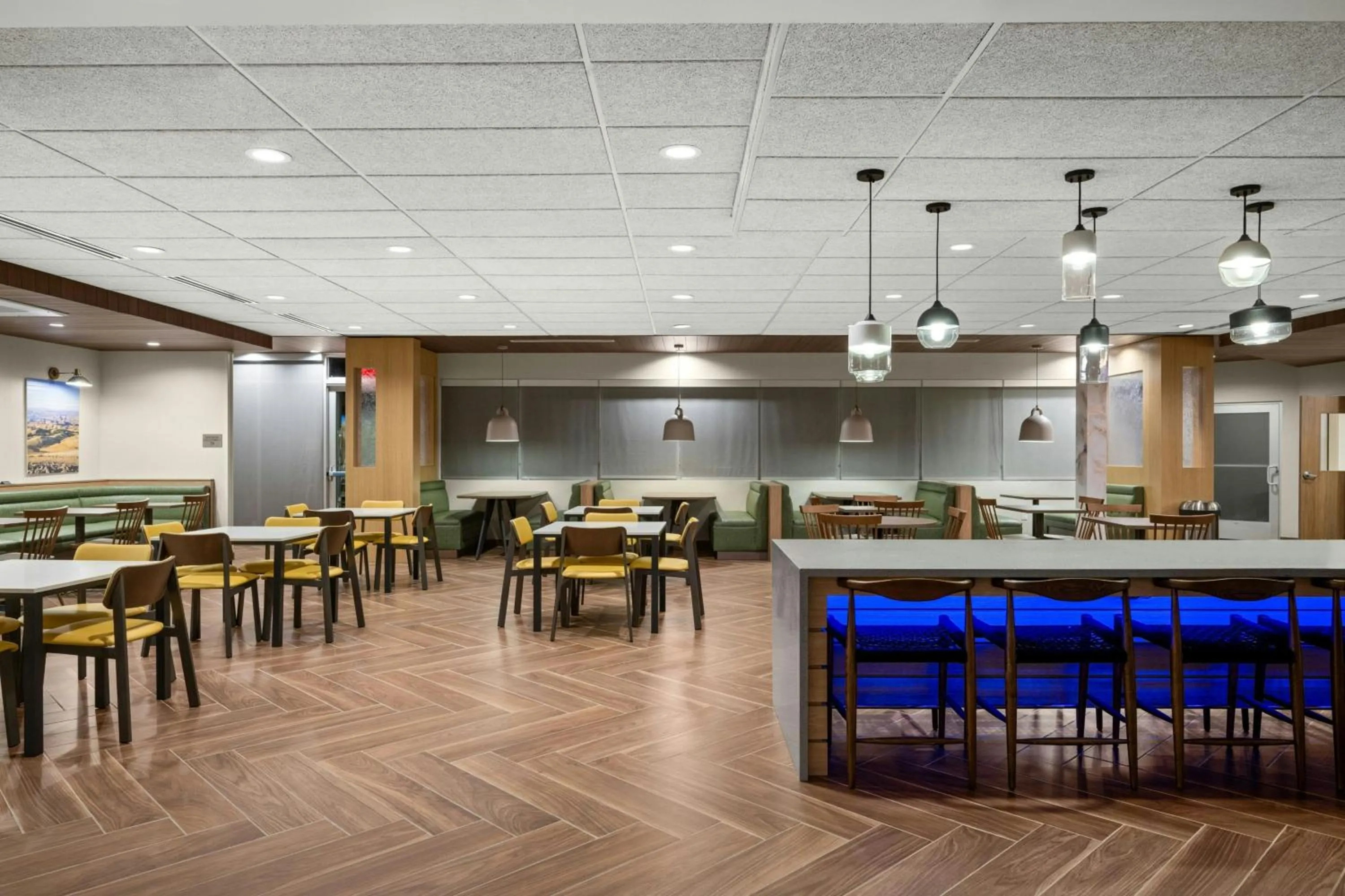 Restaurant/places to eat in Fairfield Inn & Suites Livermore