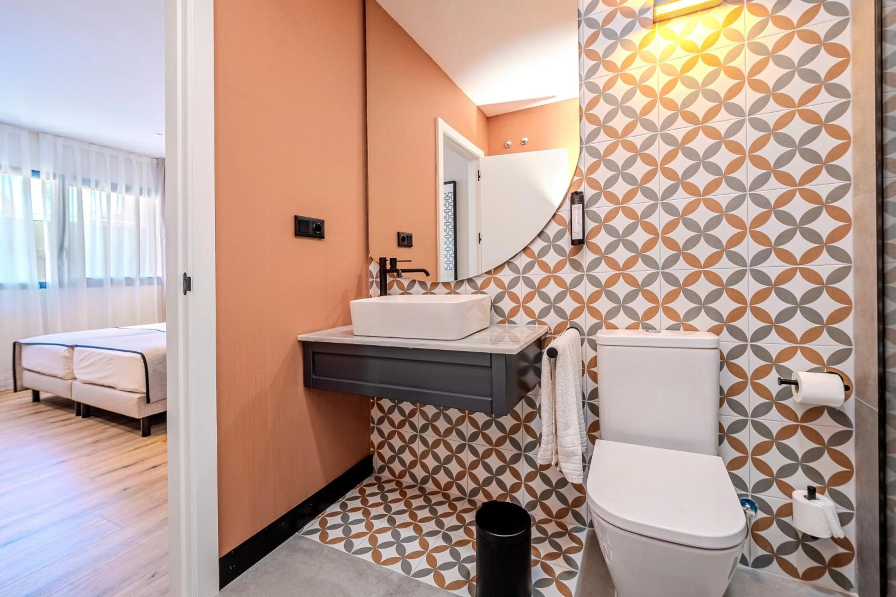 Bathroom in ITC Madrid by Soho Boutique