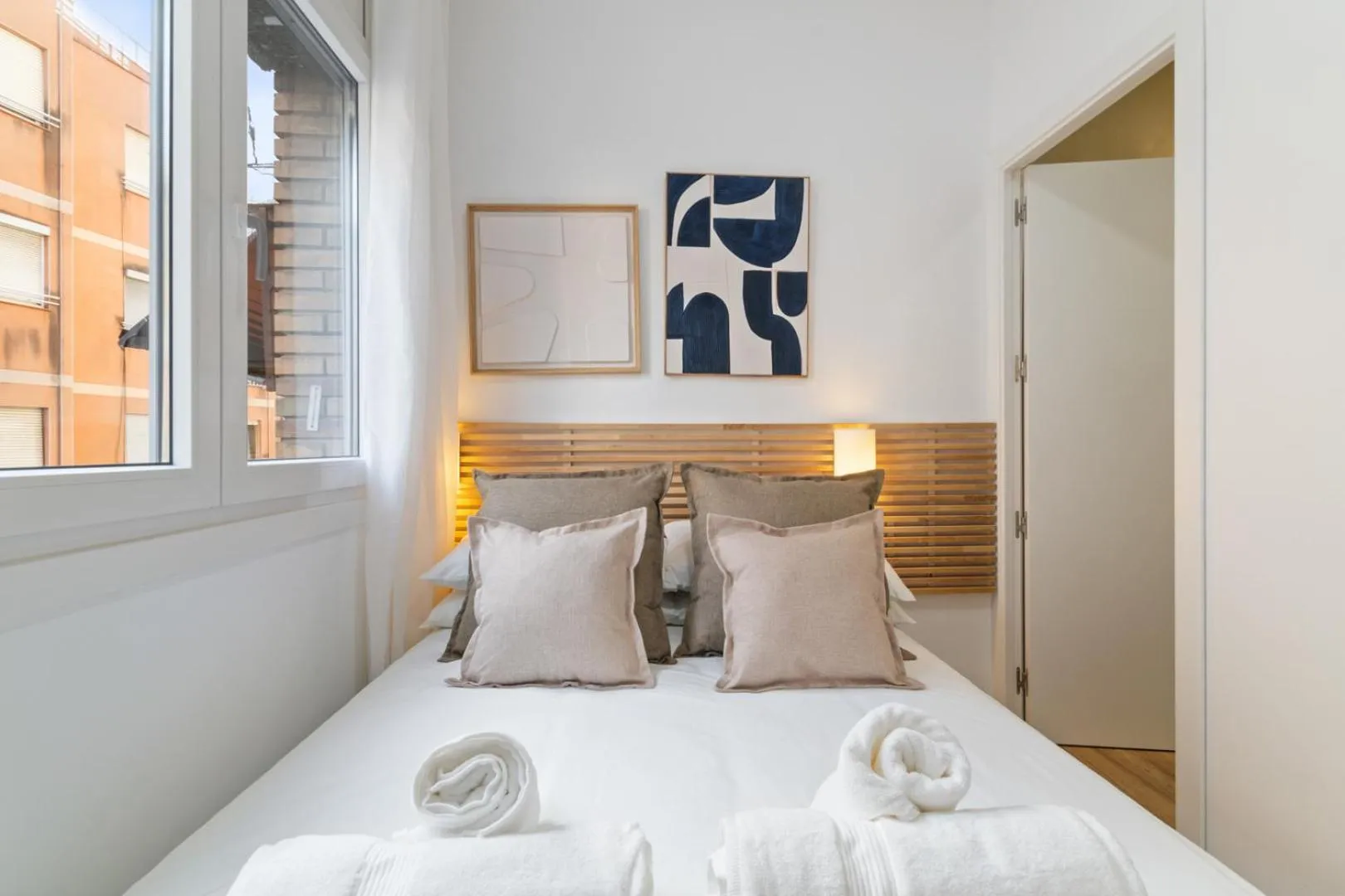 Bed in Livinn House - Self Check in