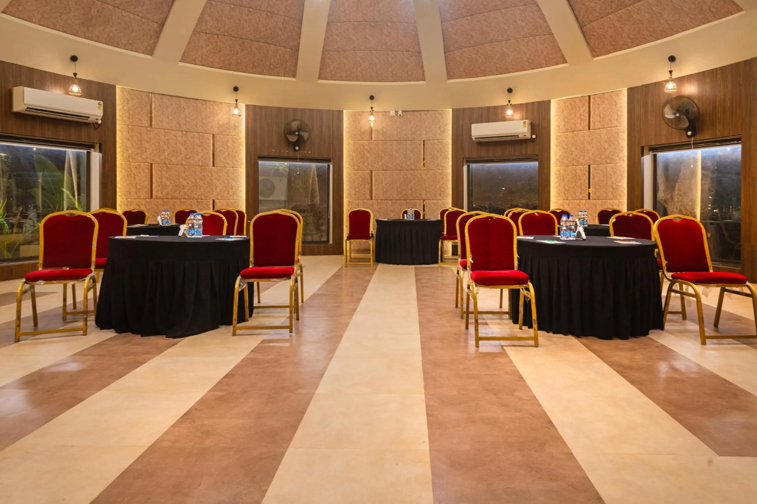 Meeting/conference room in Treebo Premium Mowgli's Den Pench with Swimming Pool
