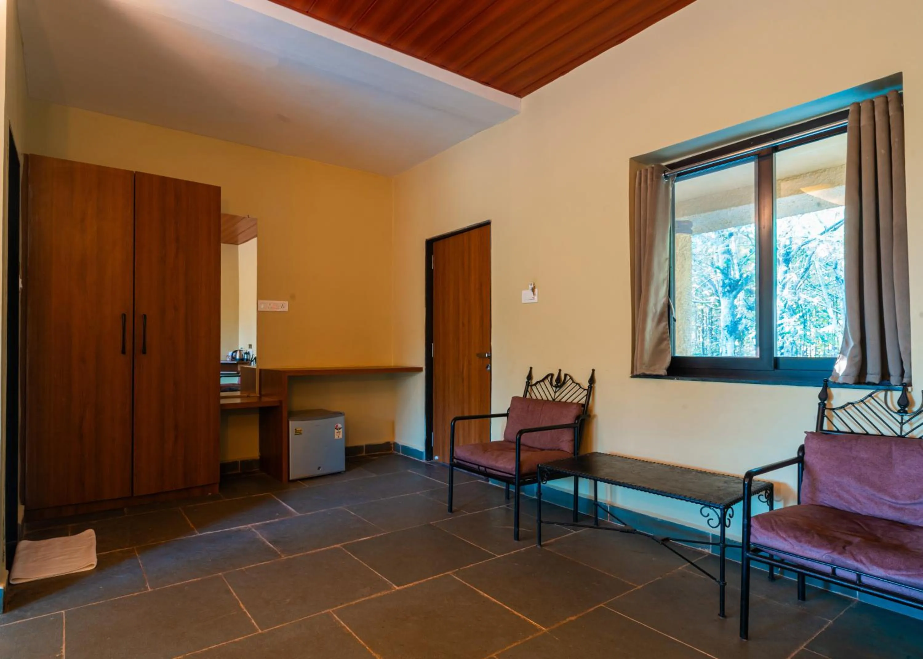 Bedroom in Treebo Premium Mowgli's Den, Pench