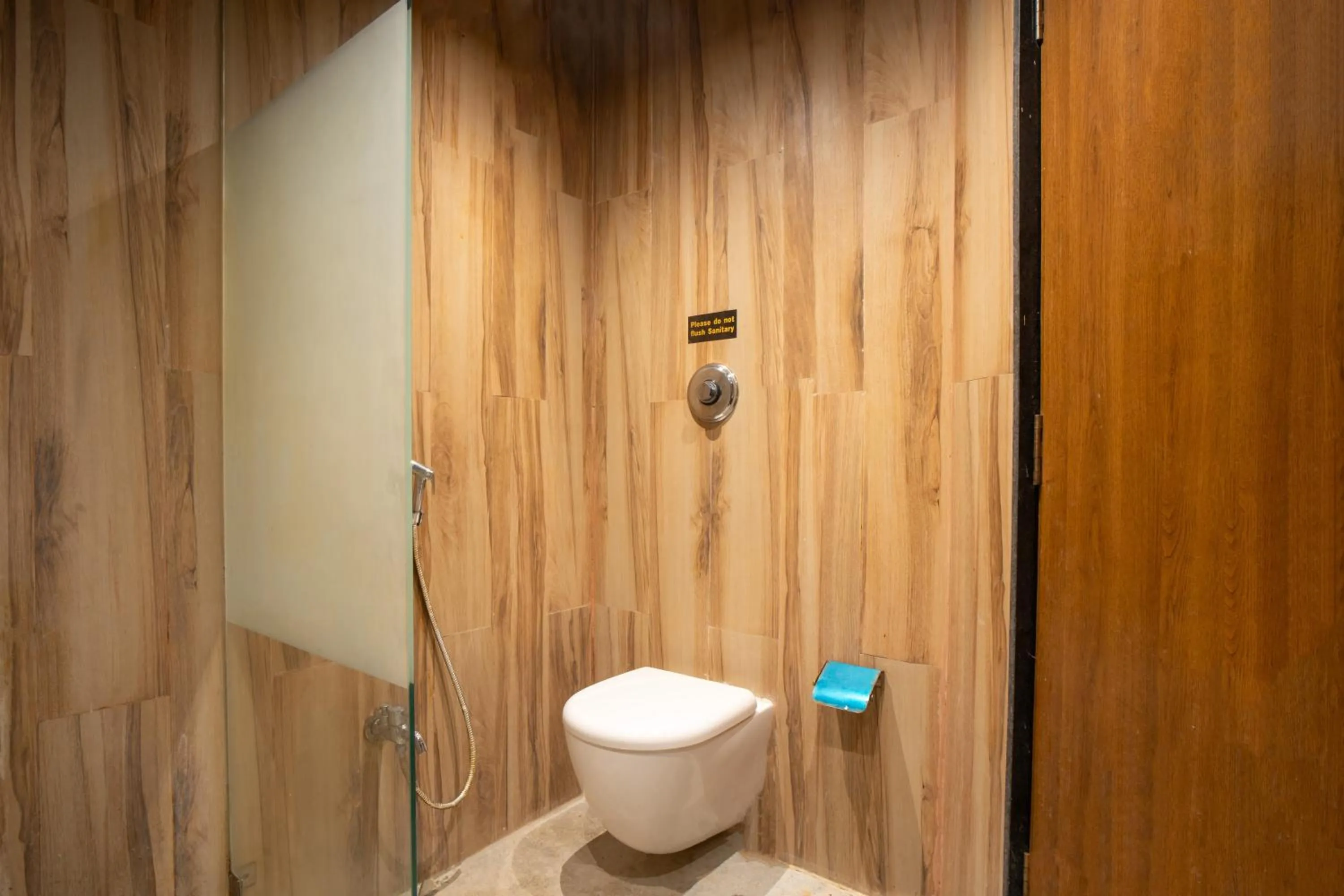 Bathroom in Treebo Premium Mowgli's Den, Pench