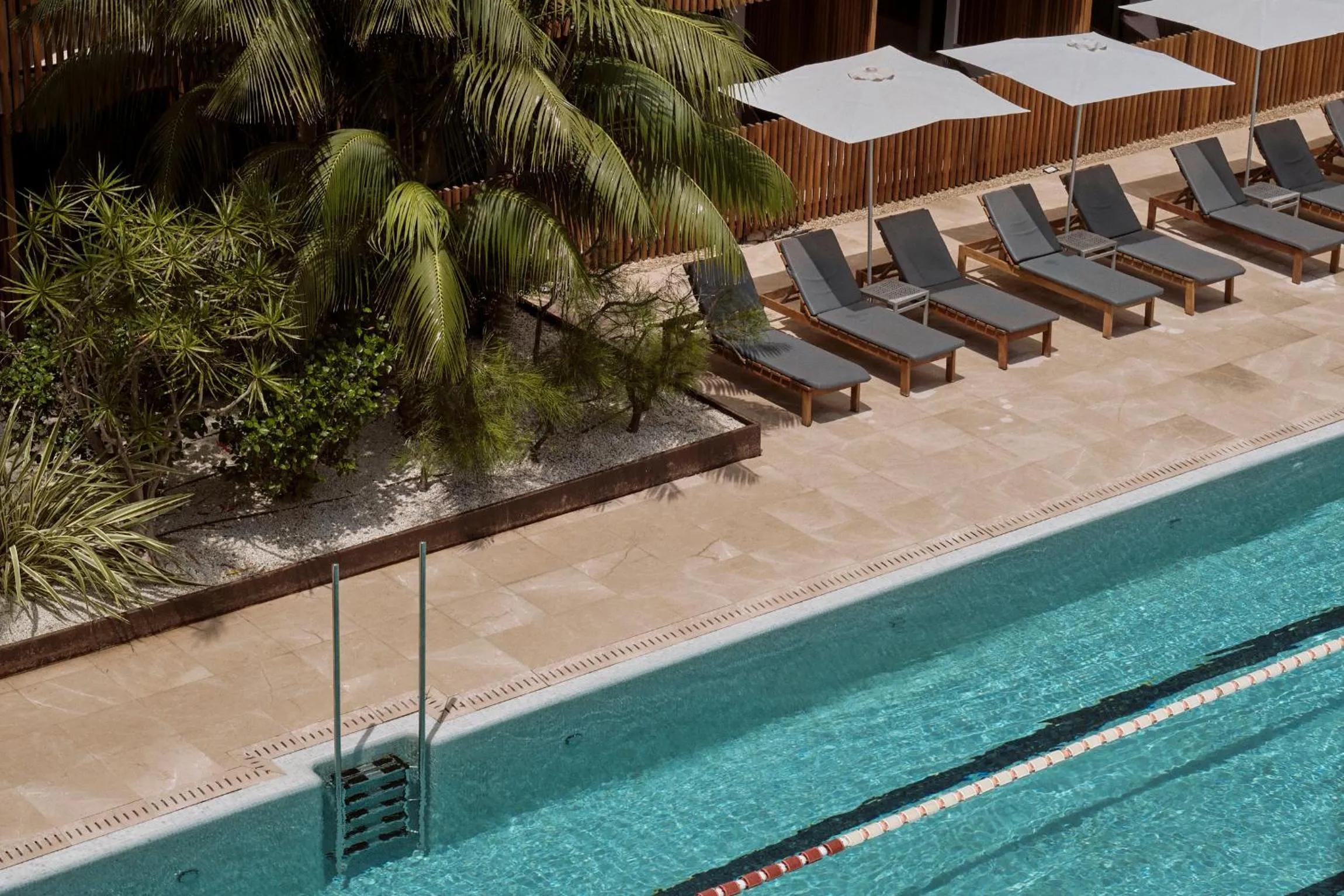 Swimming pool in Las Gaviotas Suites Hotel & Spa