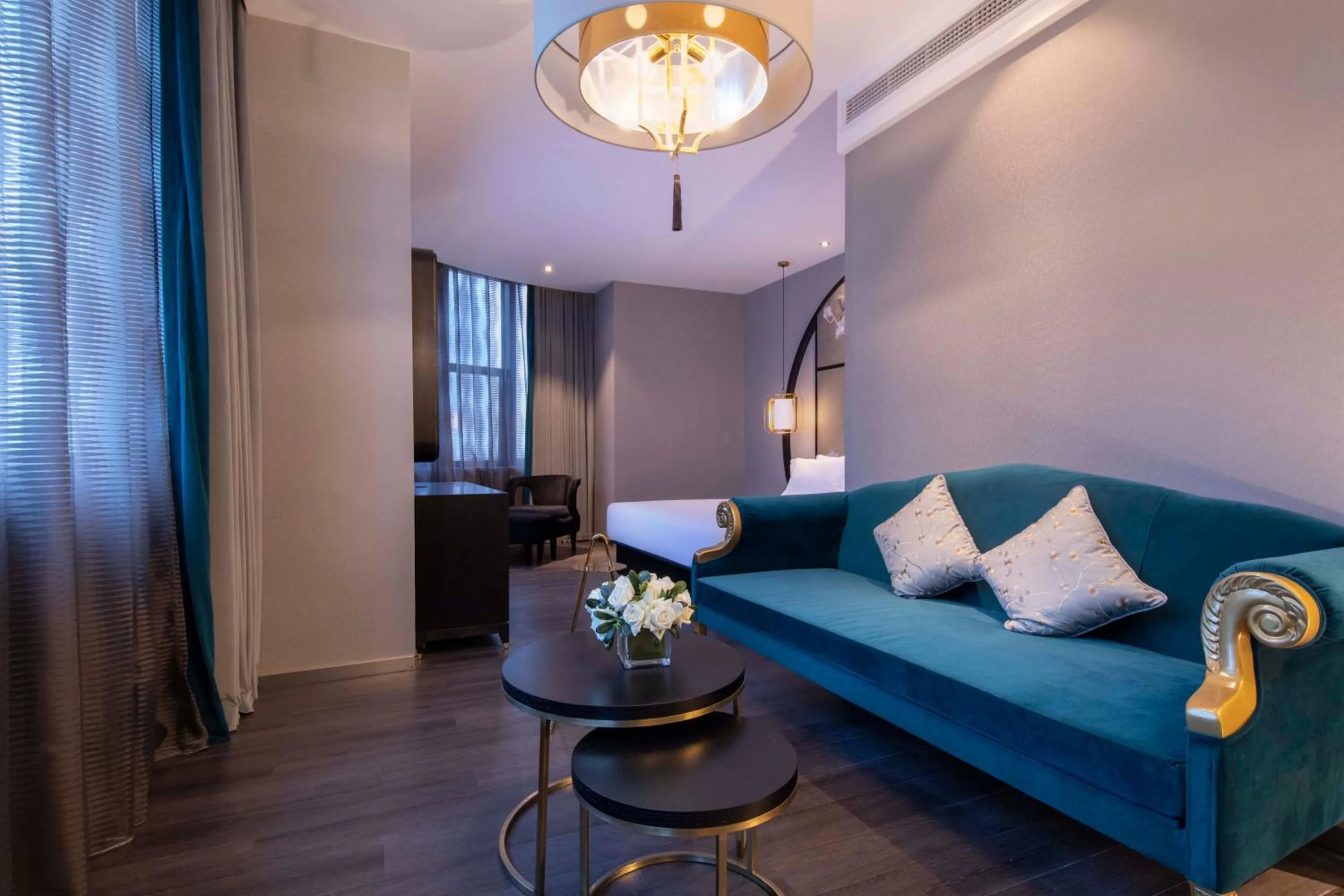 Living room in Crystal Hotel Shanghai Lujiazui Oriental Pearl Tower