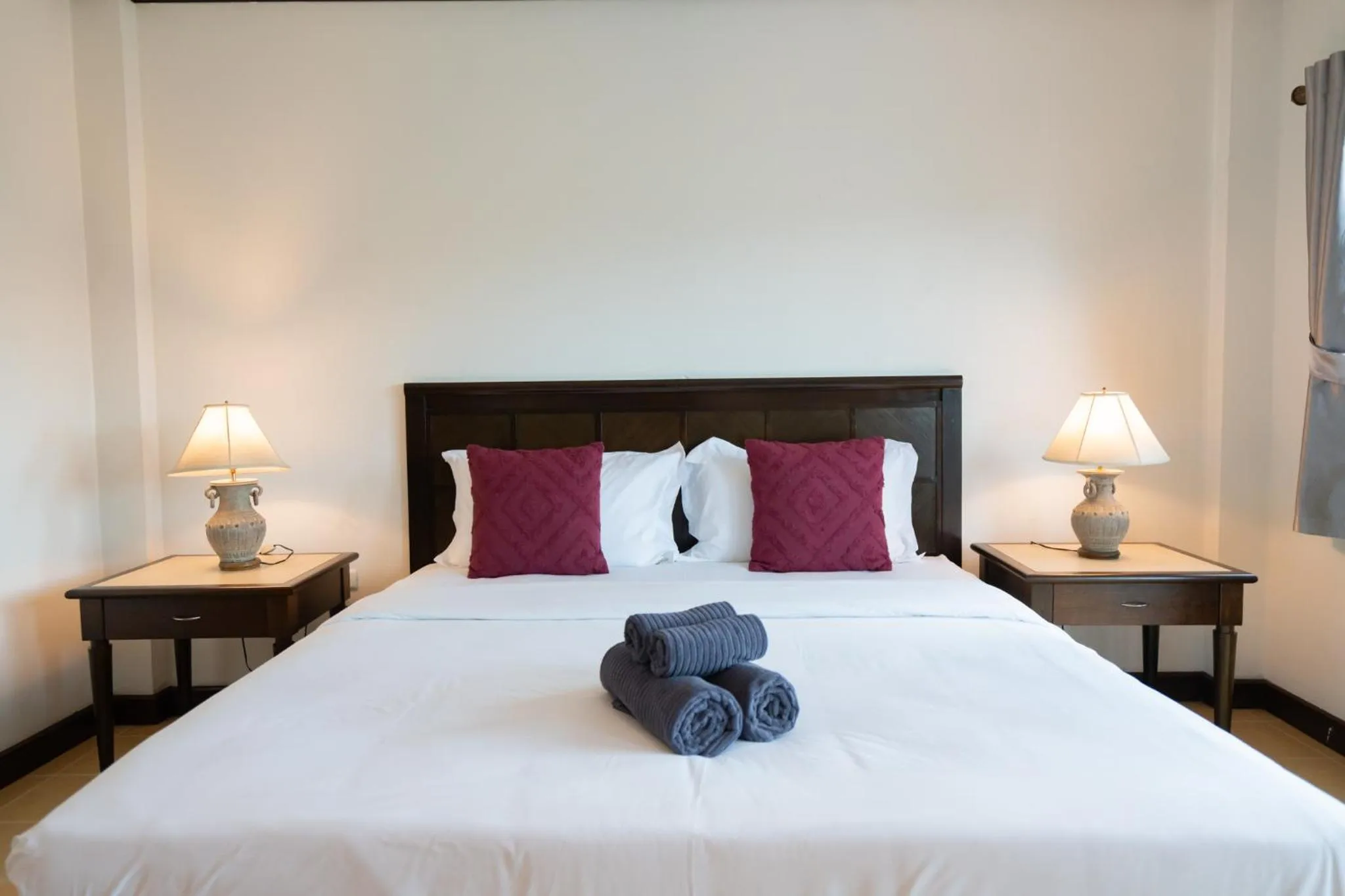 Bed in Tri's Miracle Apartment Kata