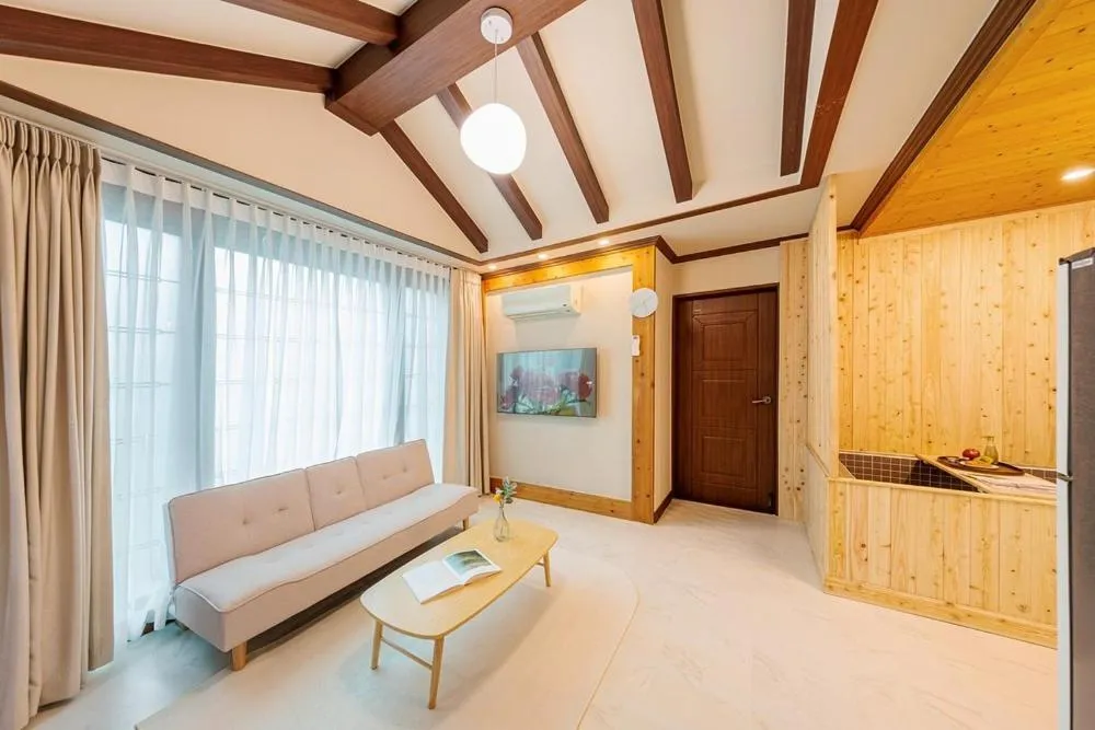 Bed in Gyeongju Helper pet Pension