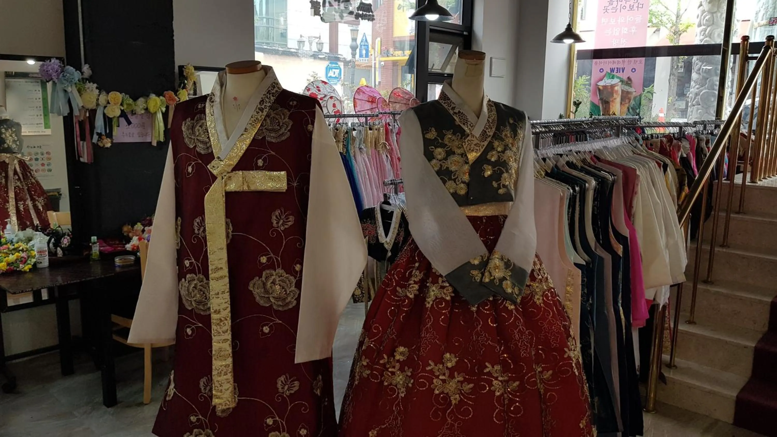 Hwangsil Tourist Hotel