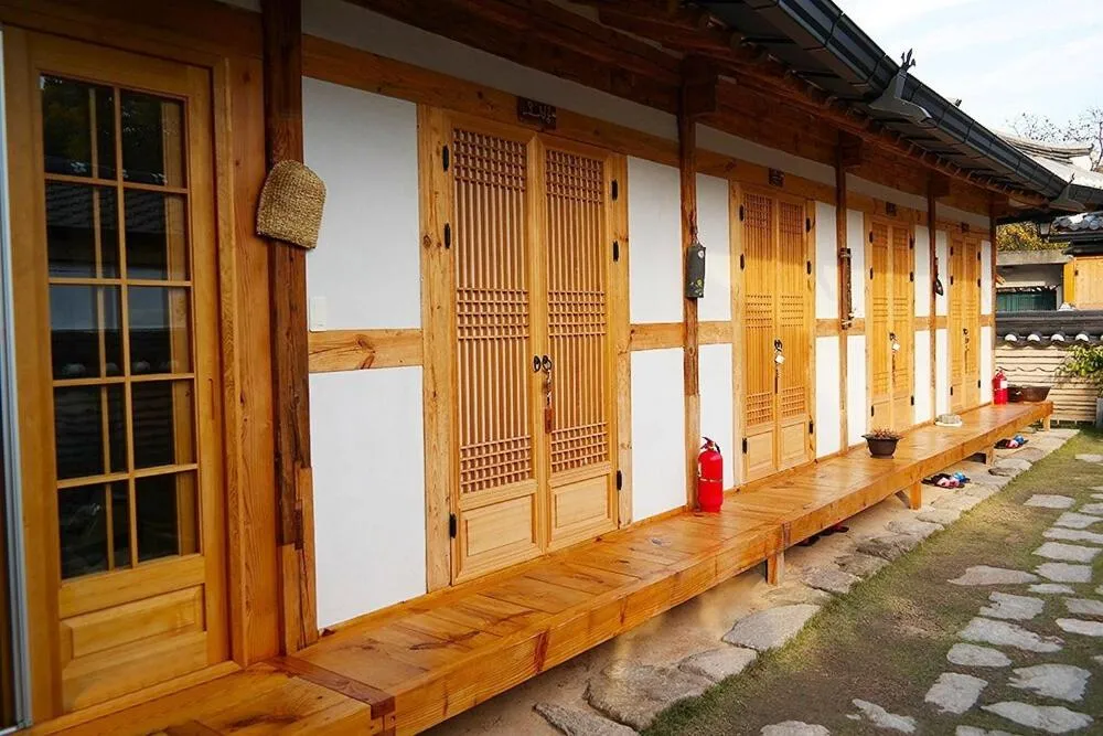 Jeonju Yeonwoodang Hanok Stay