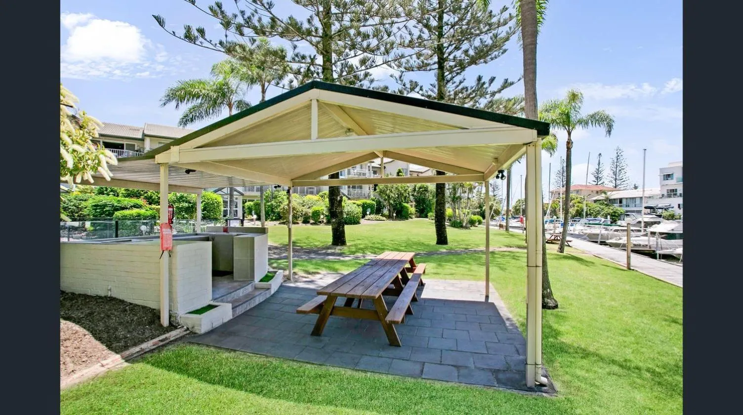 Bayview Bay Apartments and Marina