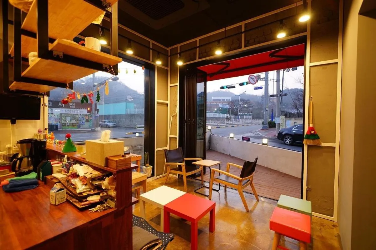 Gunsan Snoring Dalmong Guesthouse