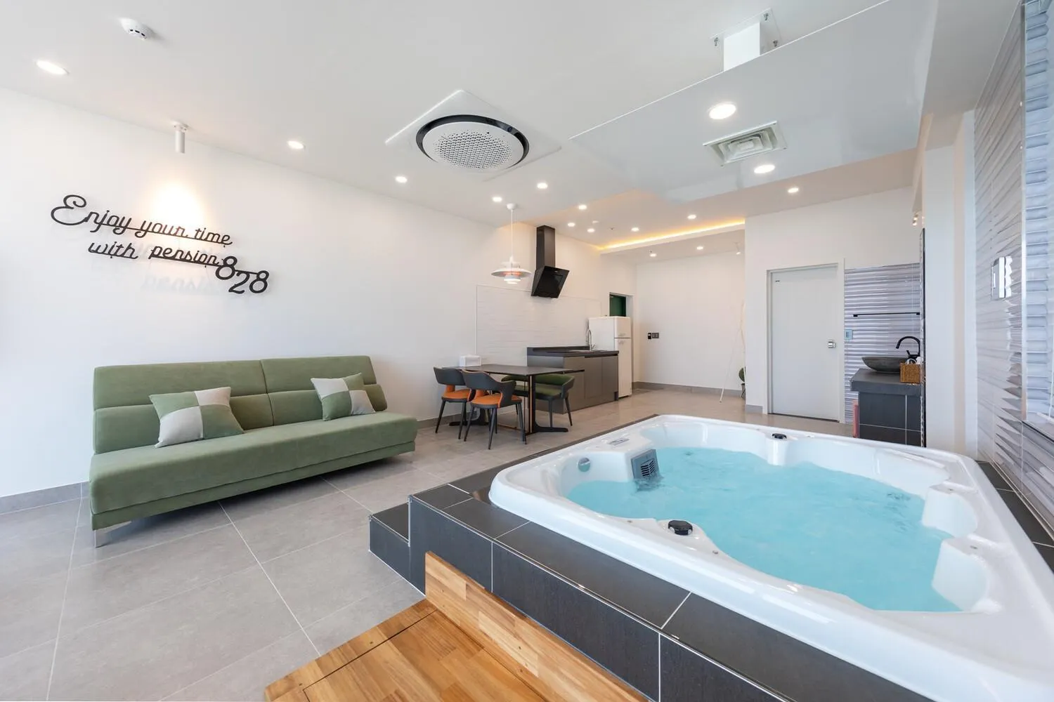 Sokcho 828 Spa Pension