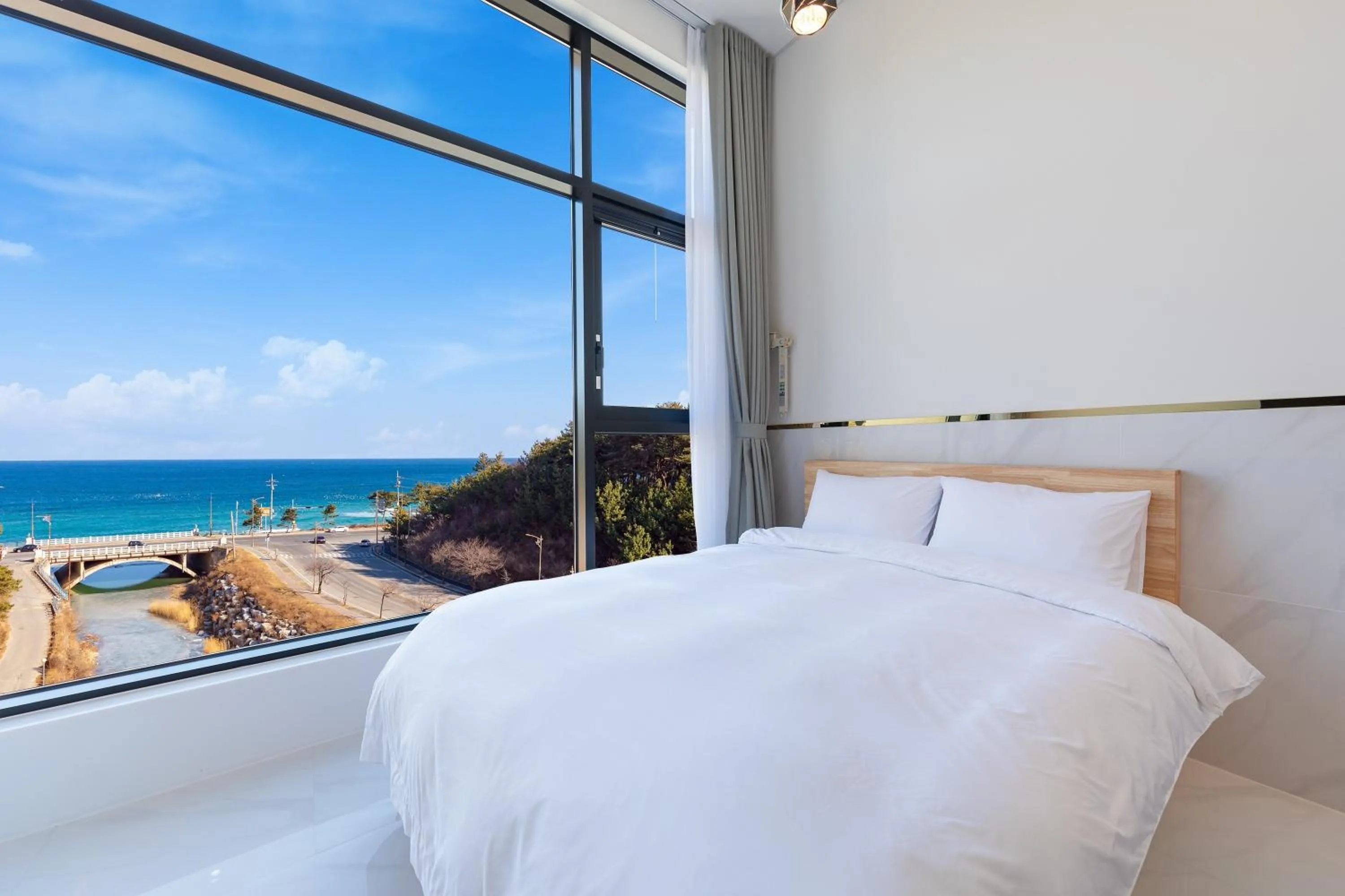 Bed in Today Gyeongpo Oceanview Pension