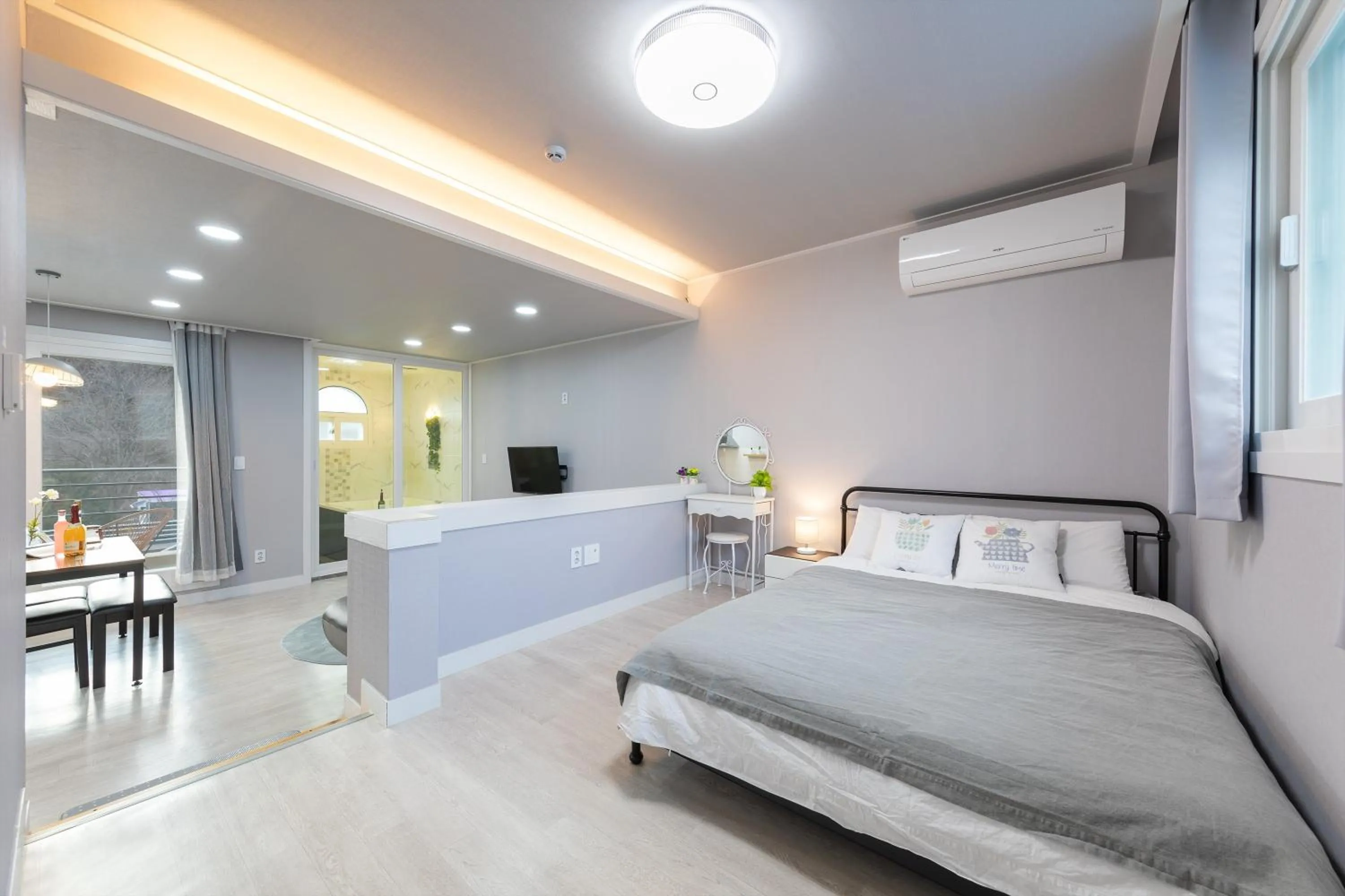 Bed in Yangpyeong Notobook Pension