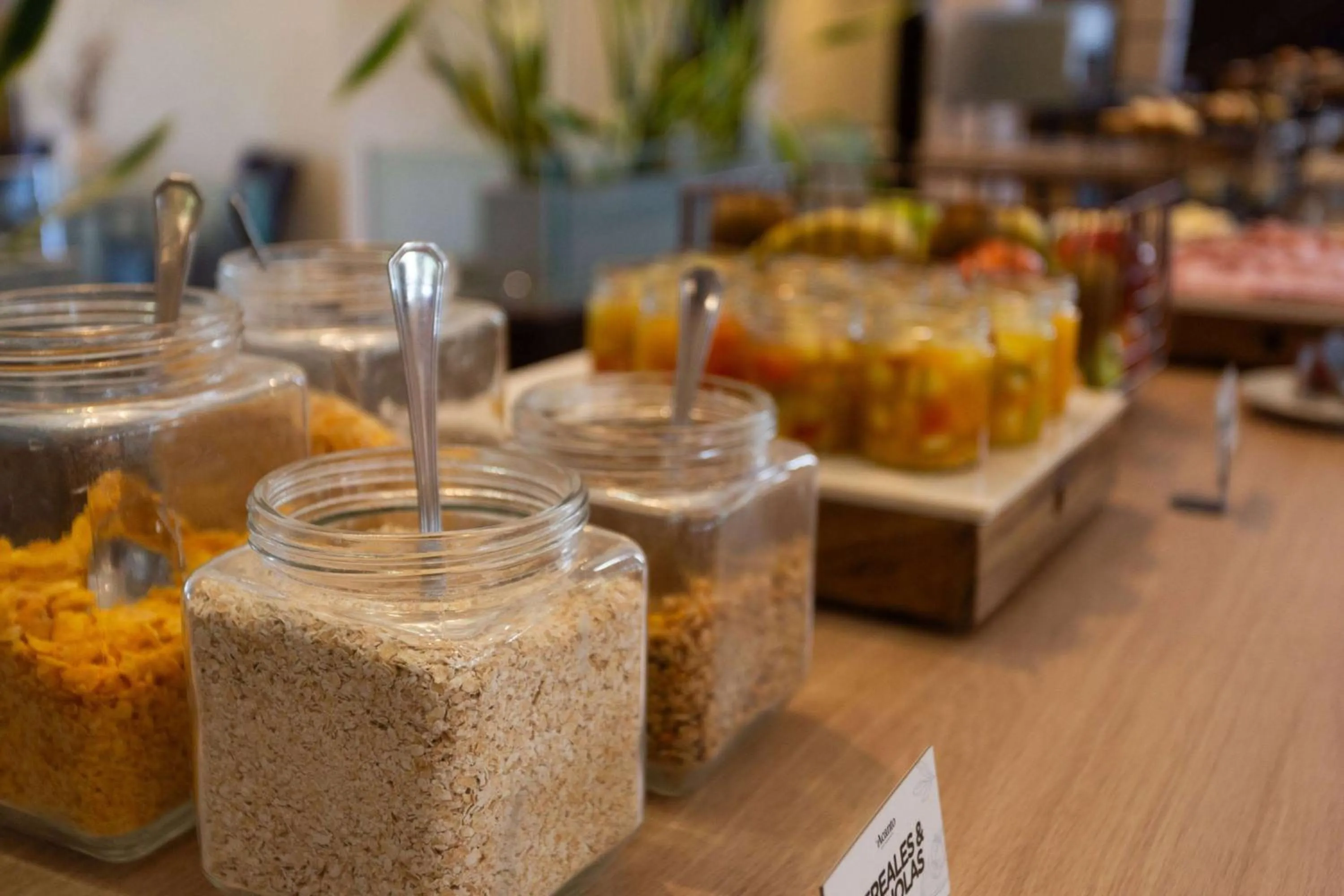 Restaurant/places to eat in Howard Johnson Hotel & Resort Funes