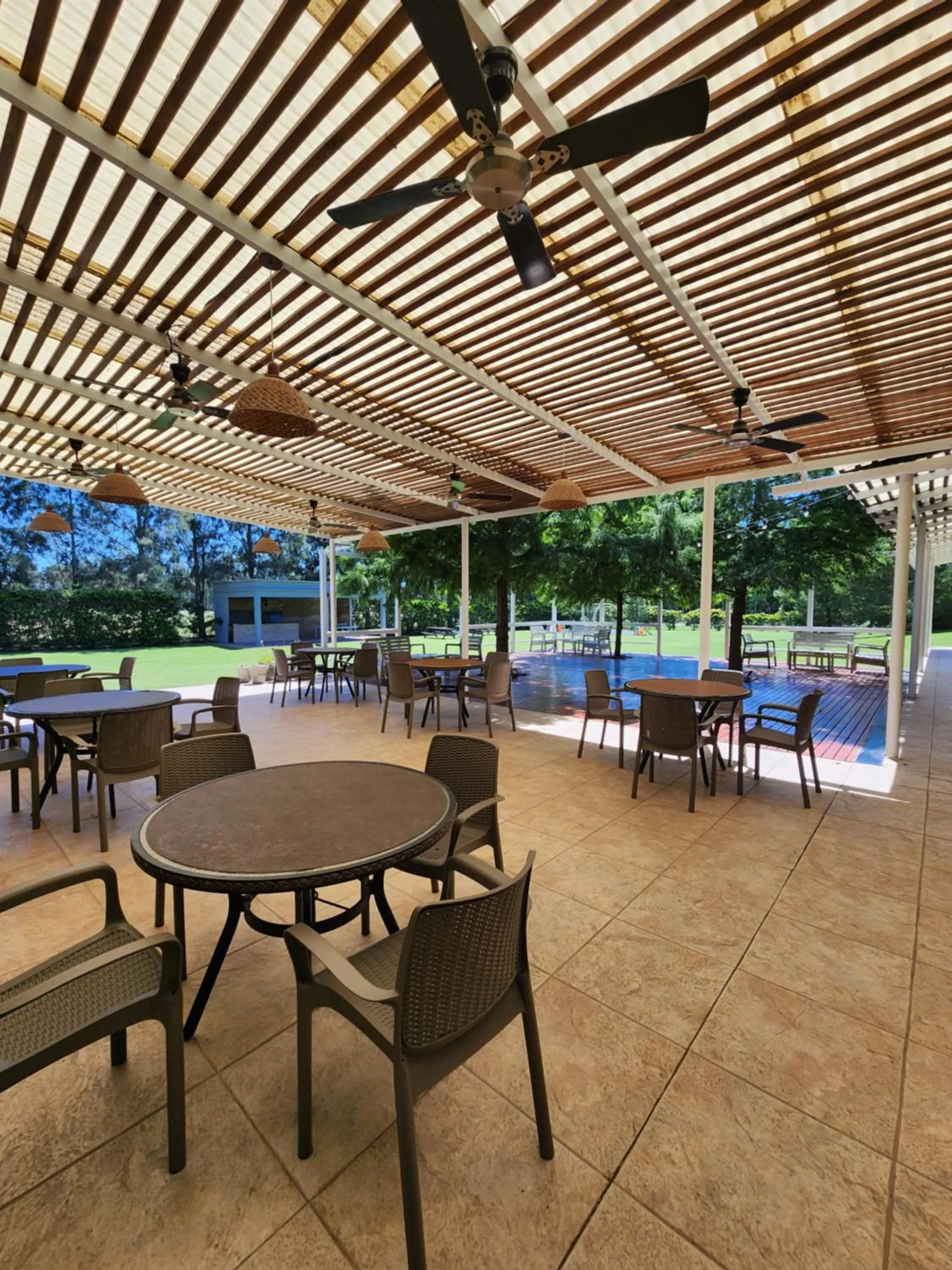 Howard Johnson Hotel & Resort Funes