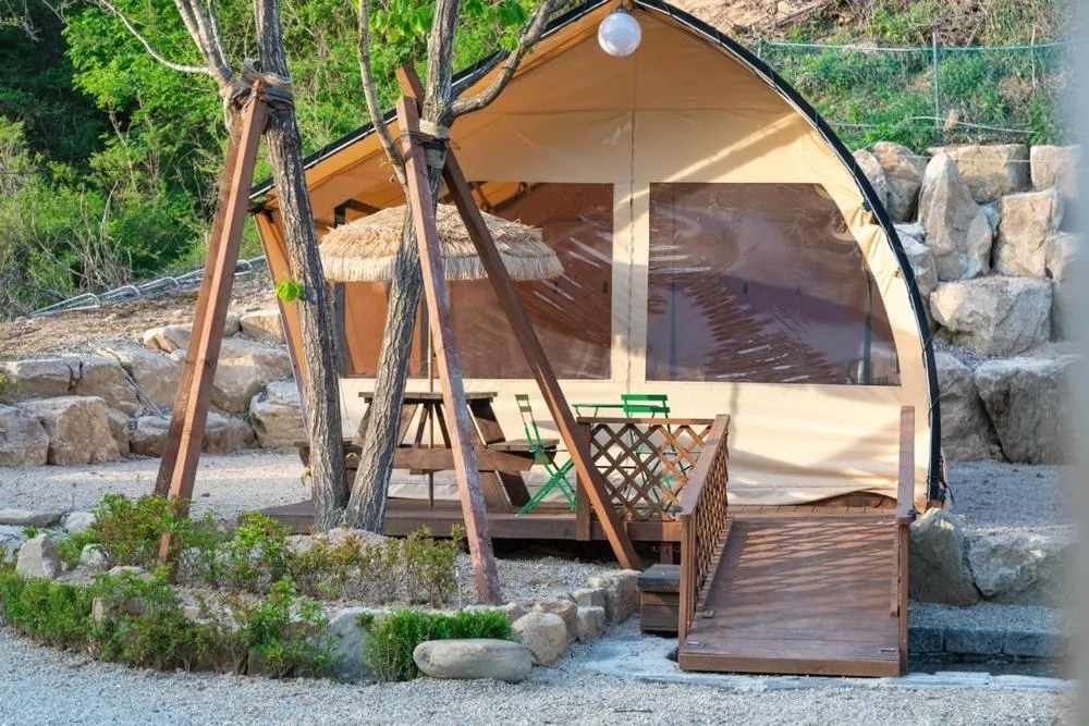 Inje Naerincheon Glamping
