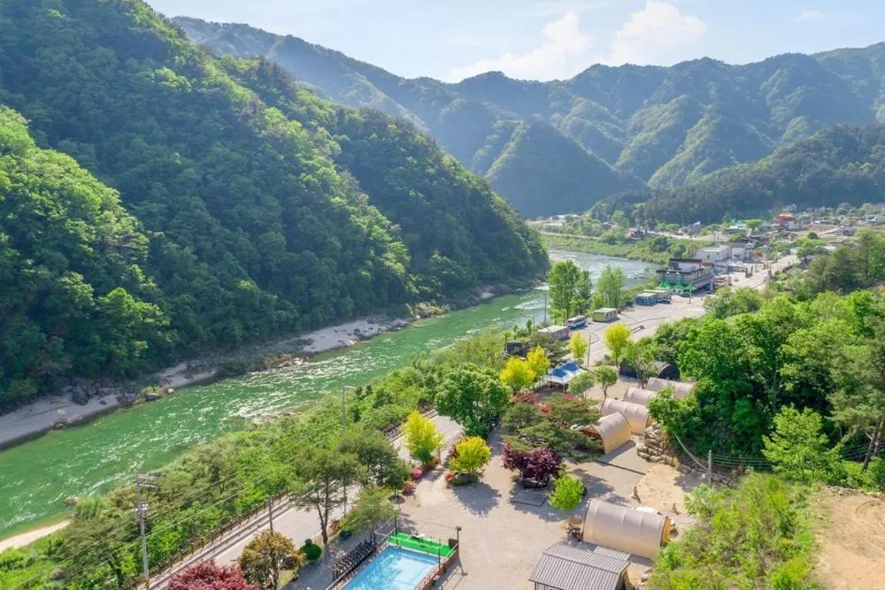 Inje Naerincheon Glamping