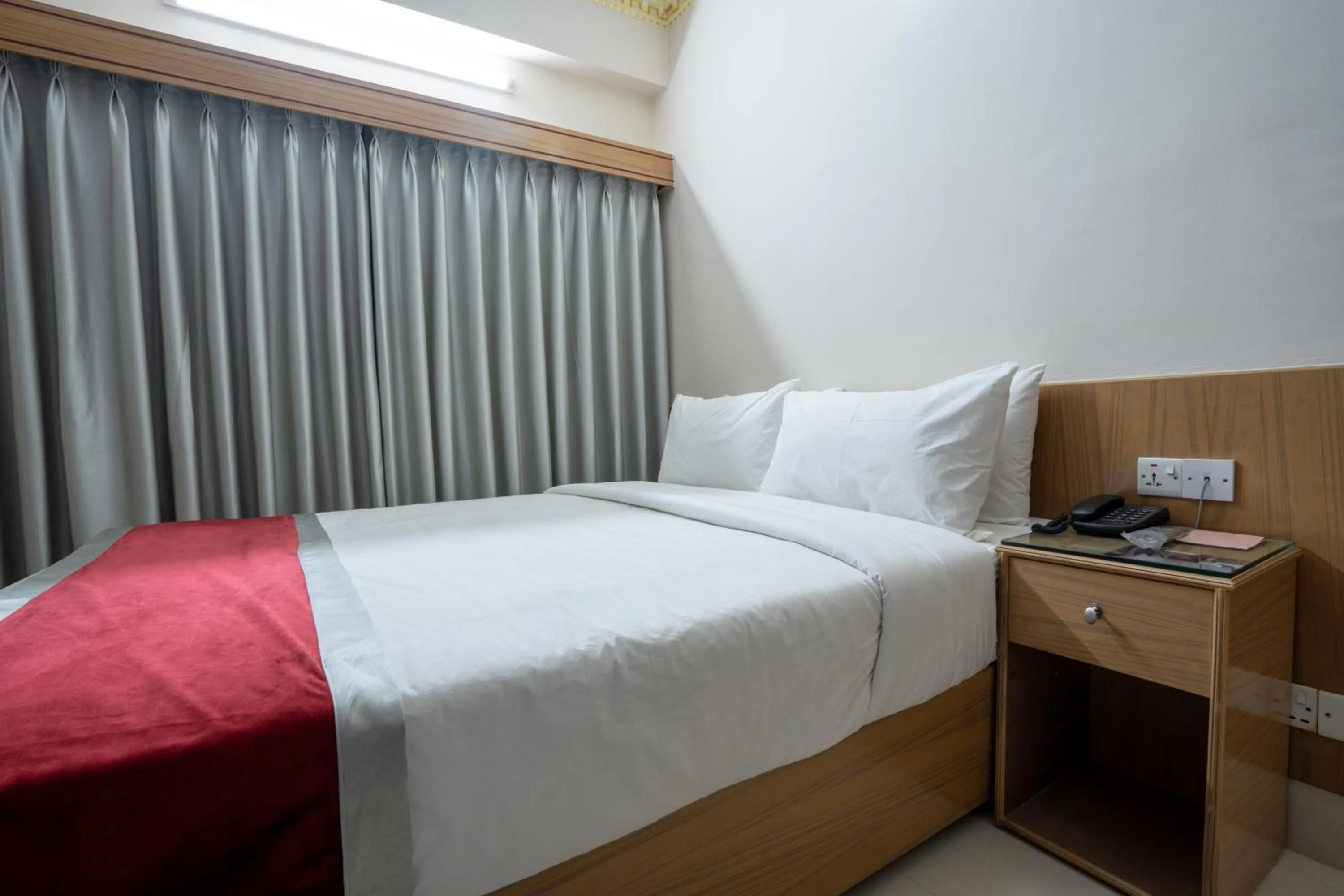 Bed in Hotel Safa Residency - DHAKA