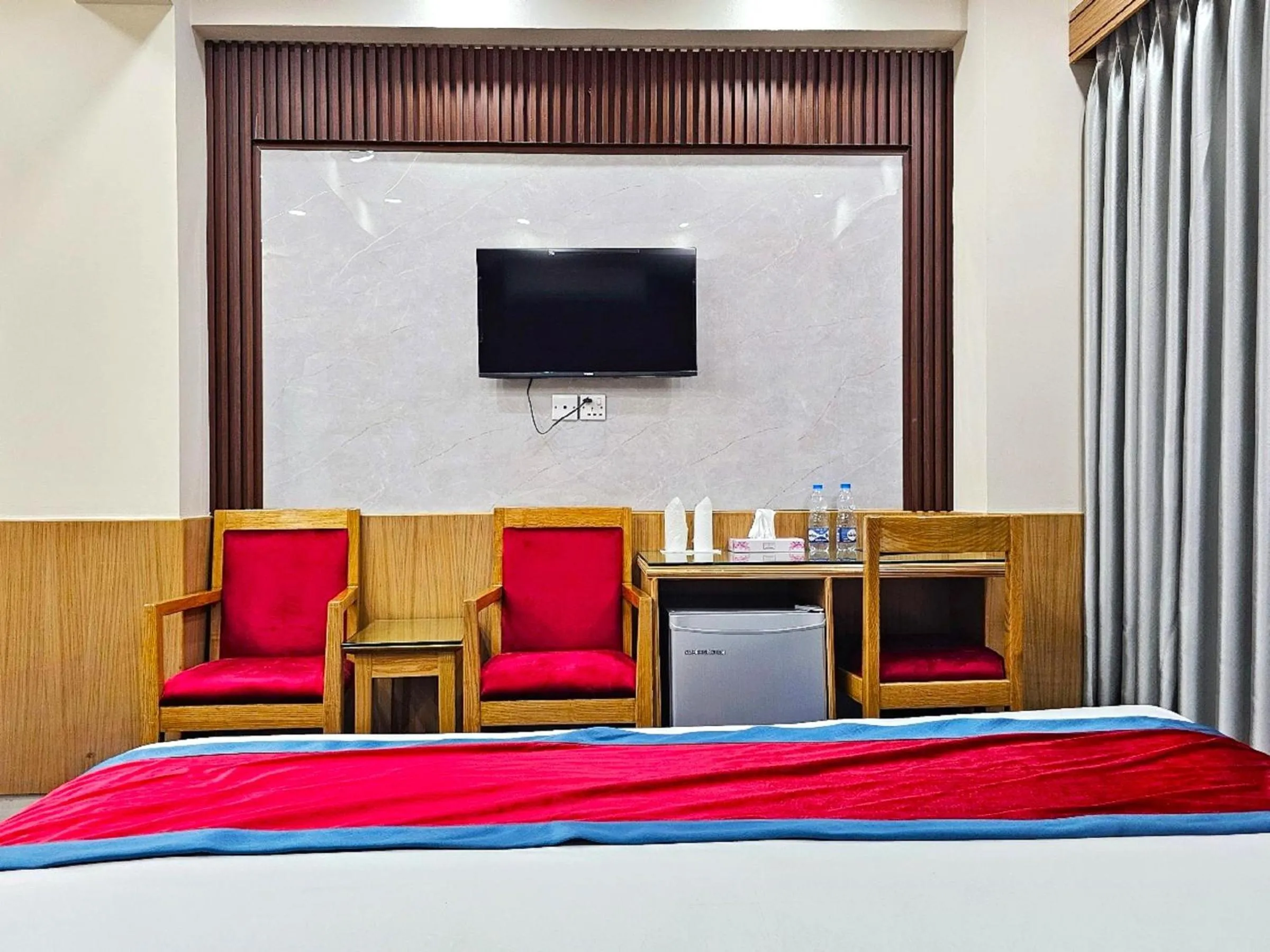 TV and multimedia, Bed in Hotel Safa Residency - DHAKA