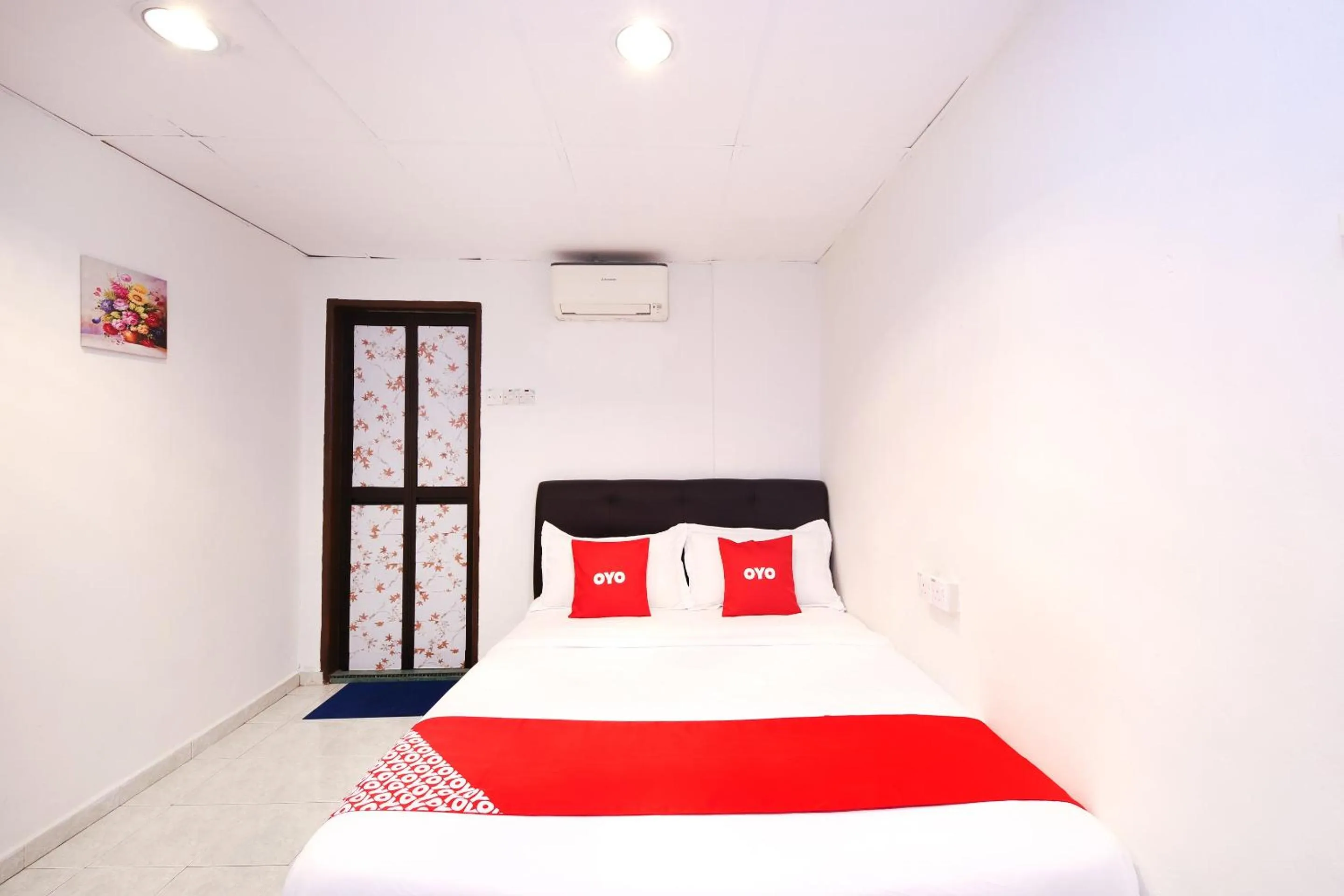 Bed in L&L Hotel Melaka