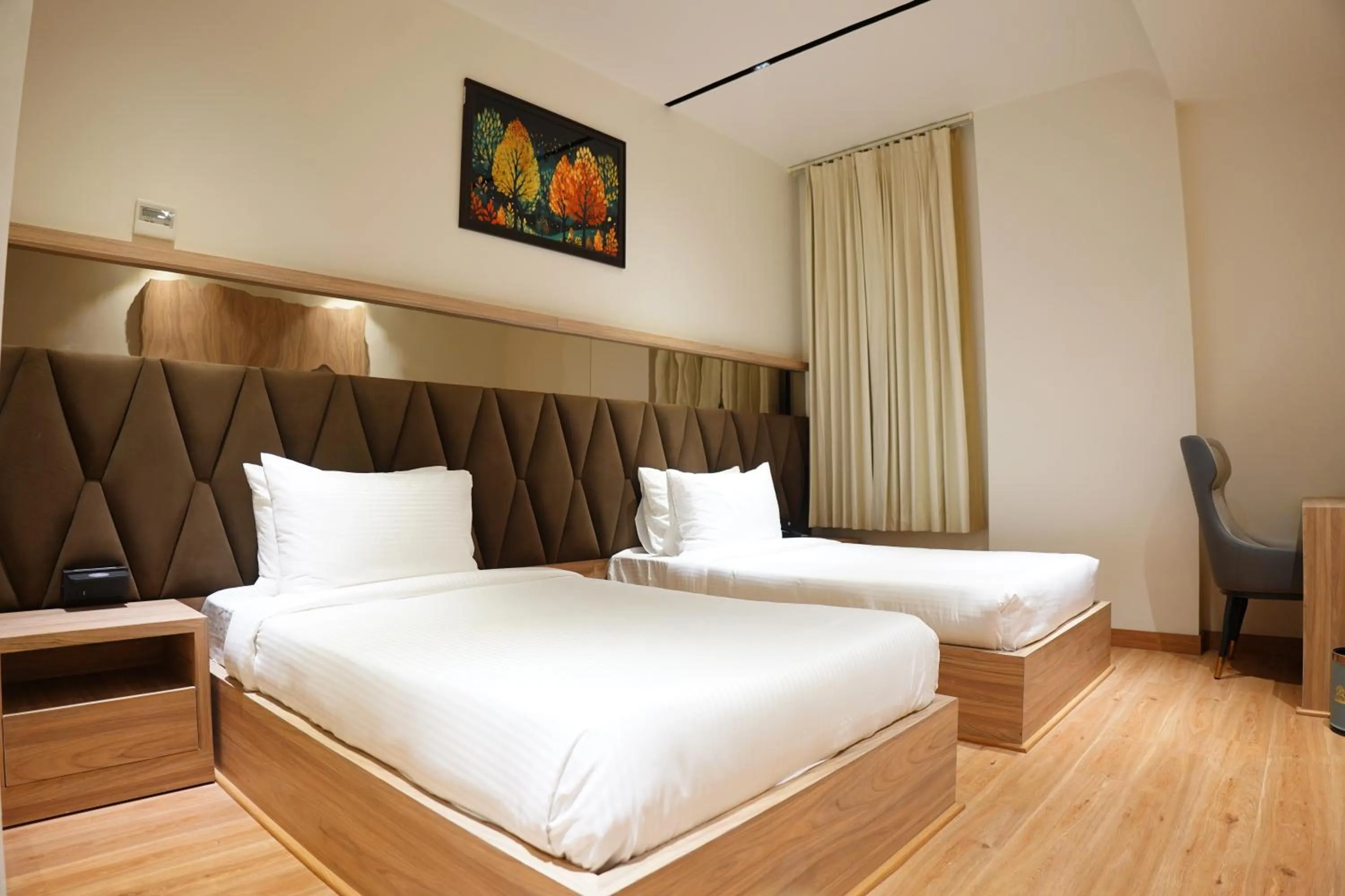 Photo of the whole room in The Pearl Petal