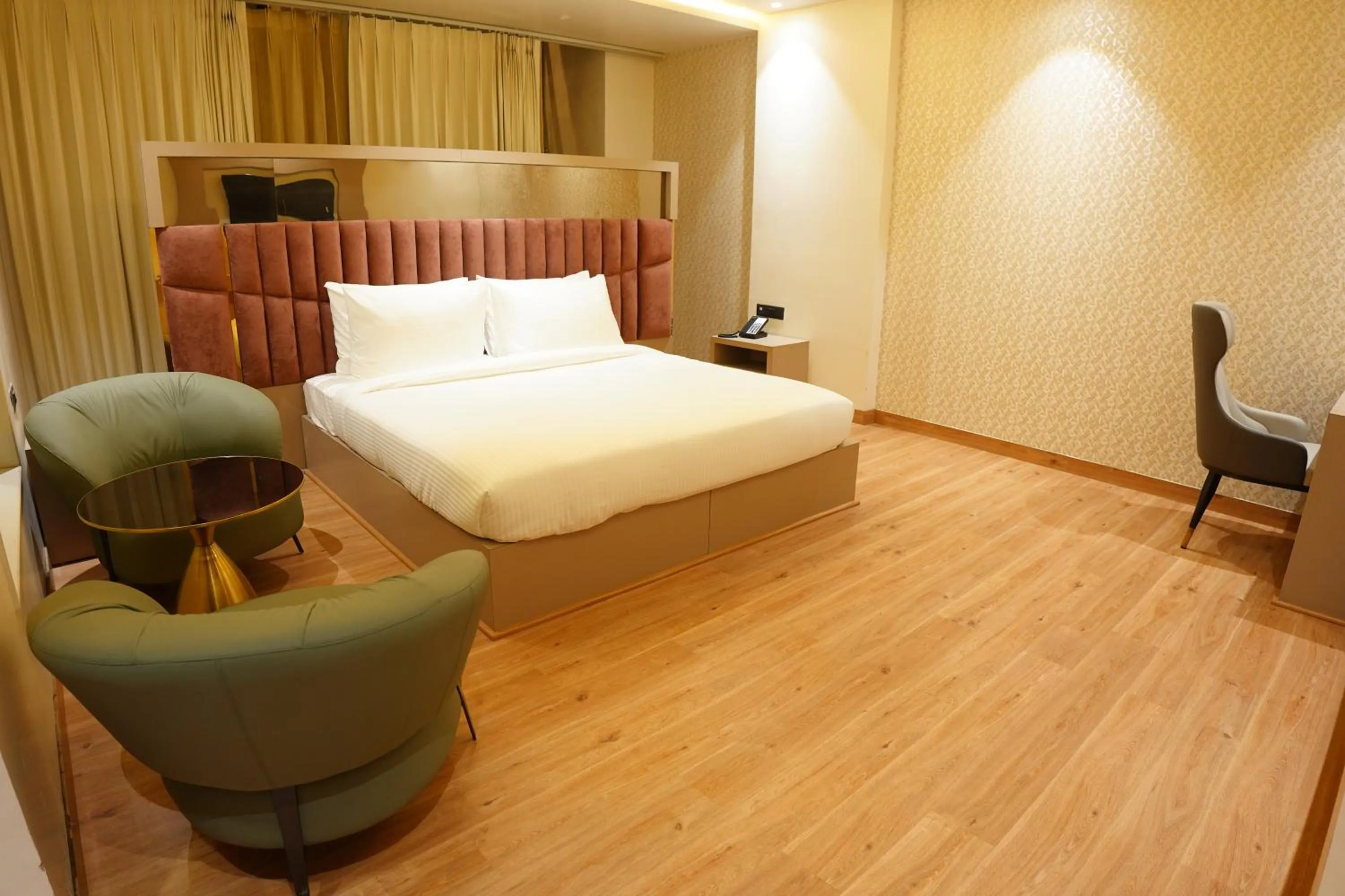 Bedroom in The Pearl Petal