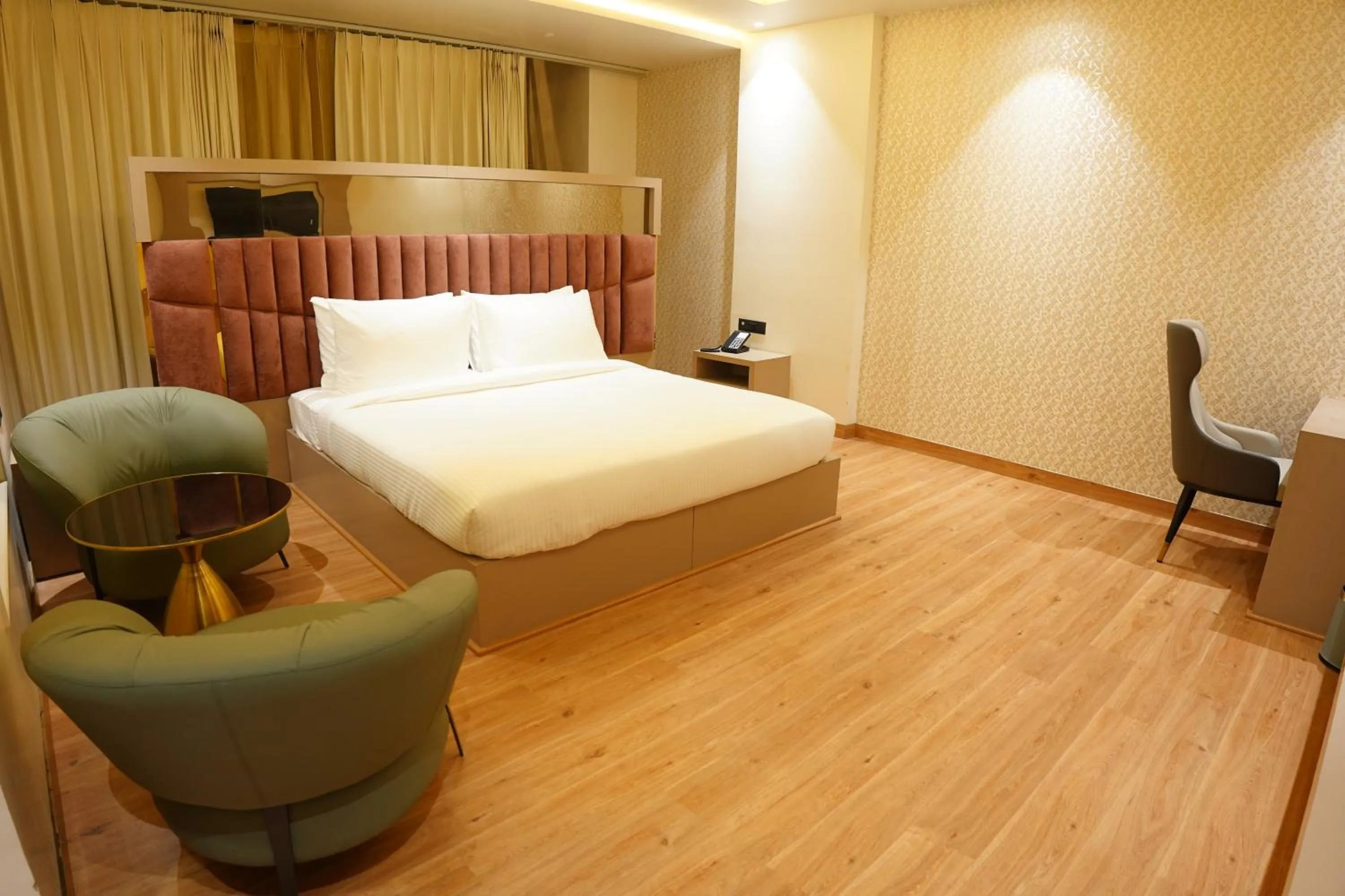 Photo of the whole room in The Pearl Petal