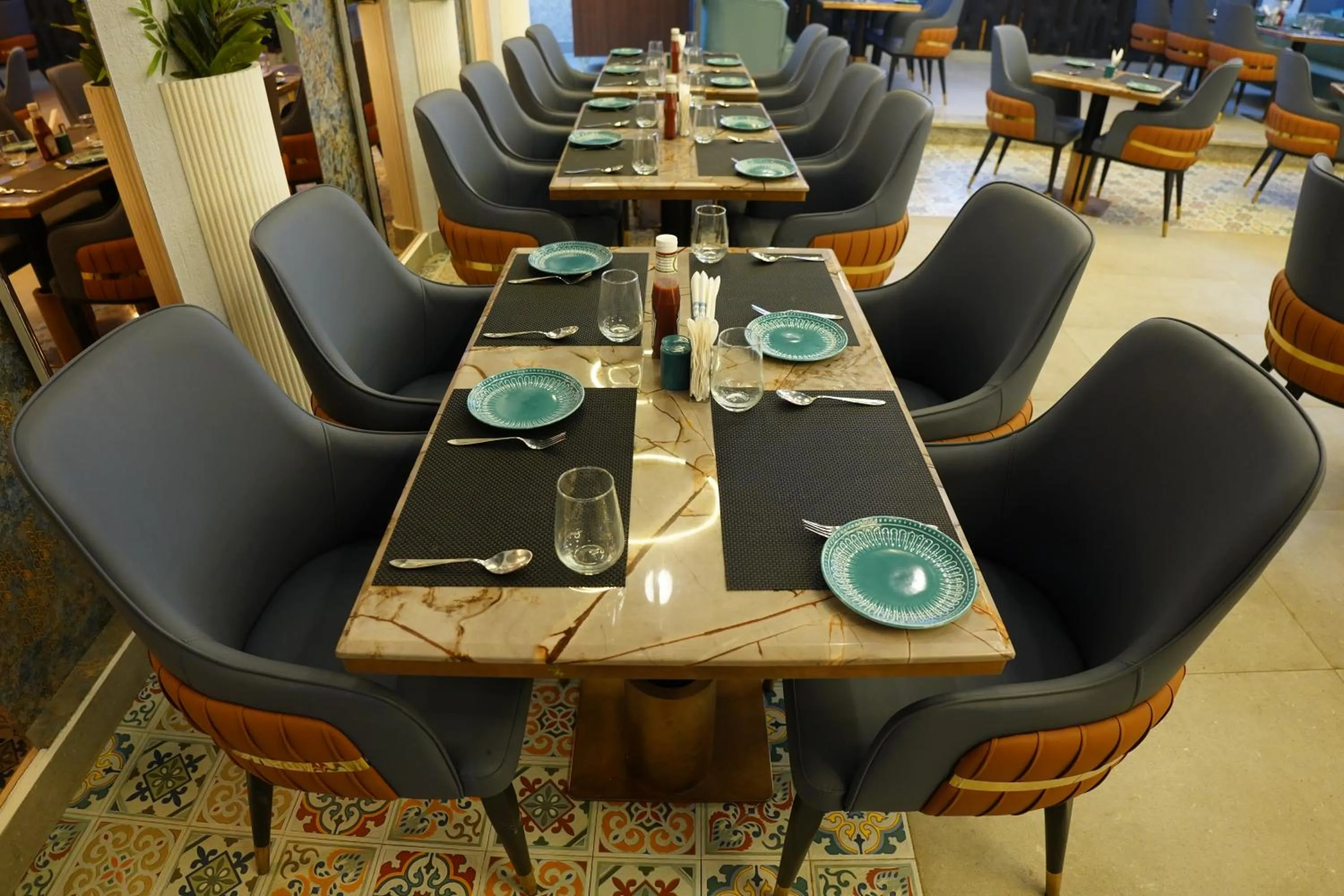 Restaurant/places to eat in The Pearl Petal