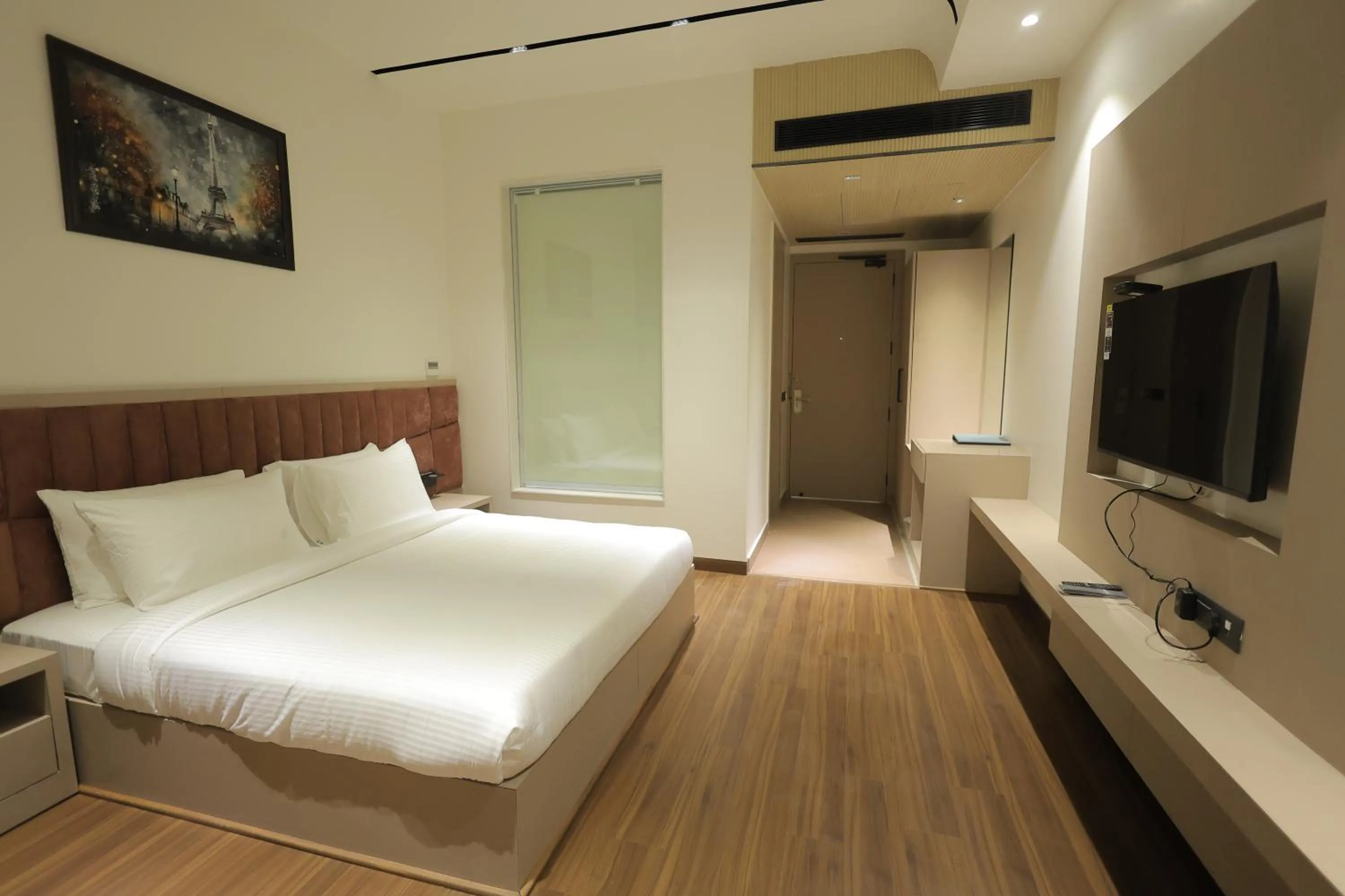 Bedroom in The Pearl Petal