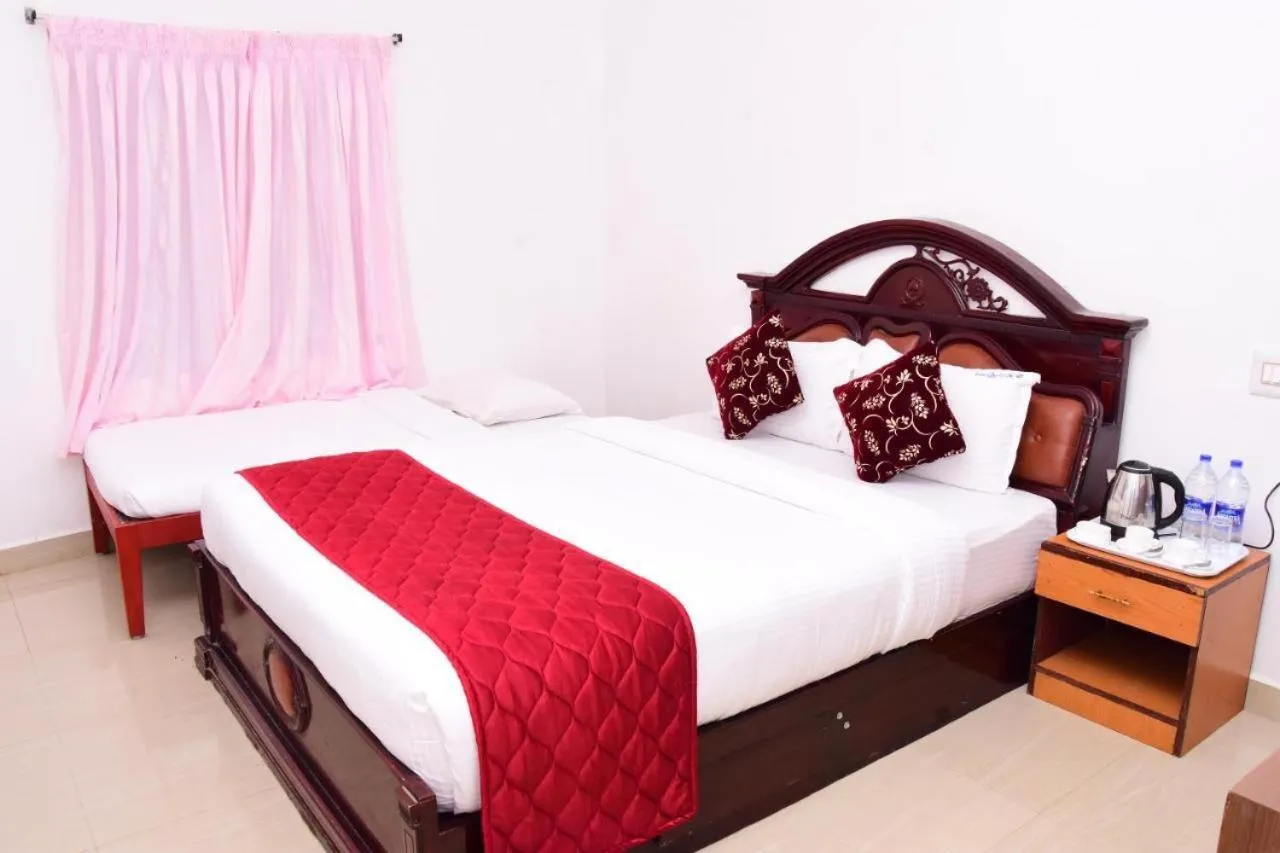 Bedroom, Bed in Thavika O Nila Resort & Convention Centre