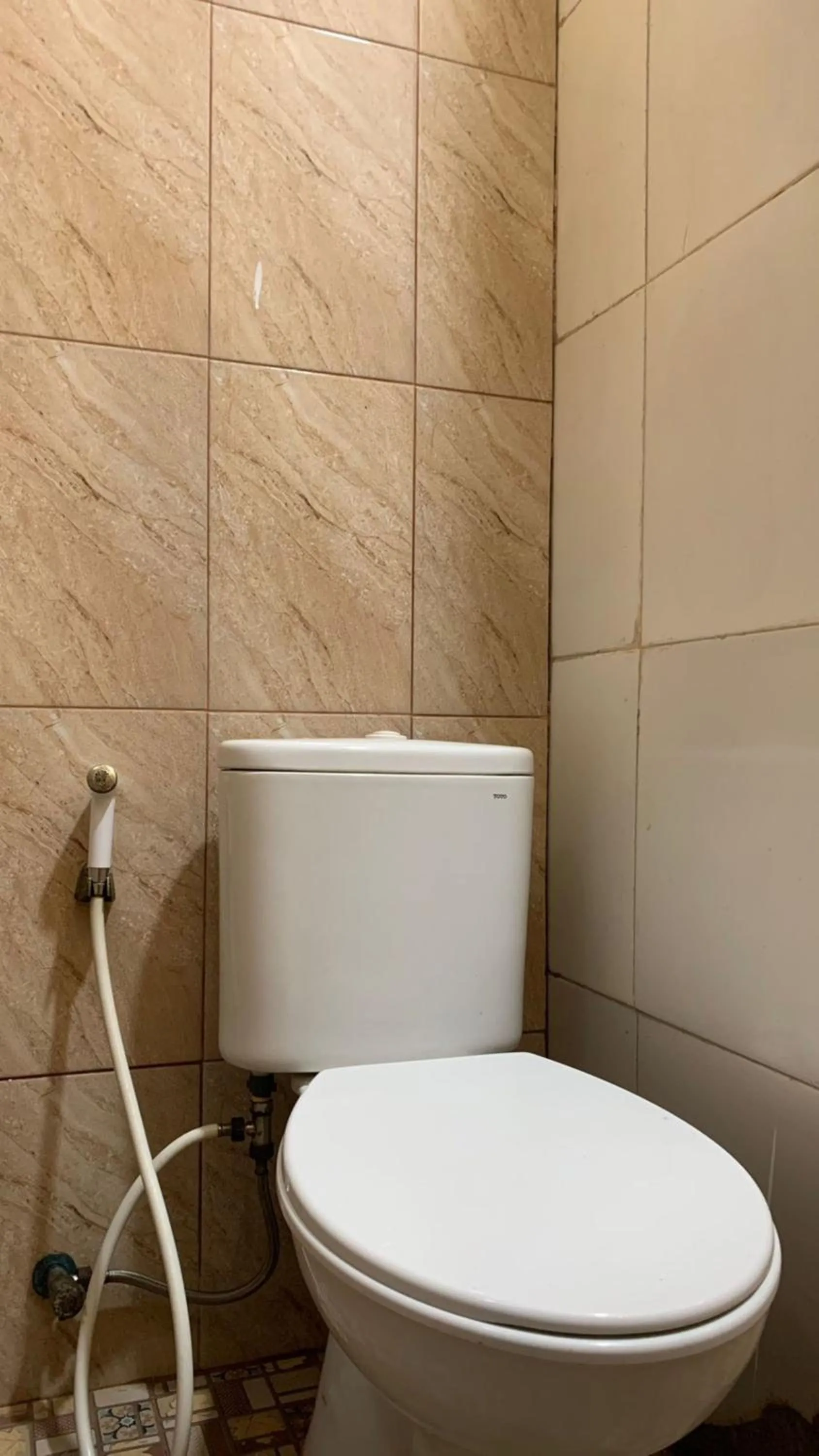 Toilet in Cempaka Residence By NamRoom