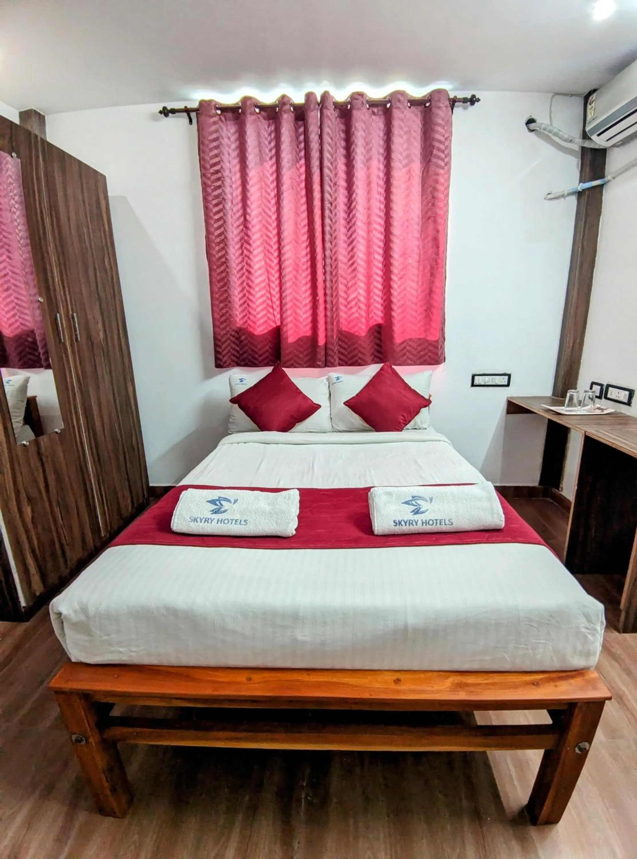 Bed in Skyry Hotels Singanallur