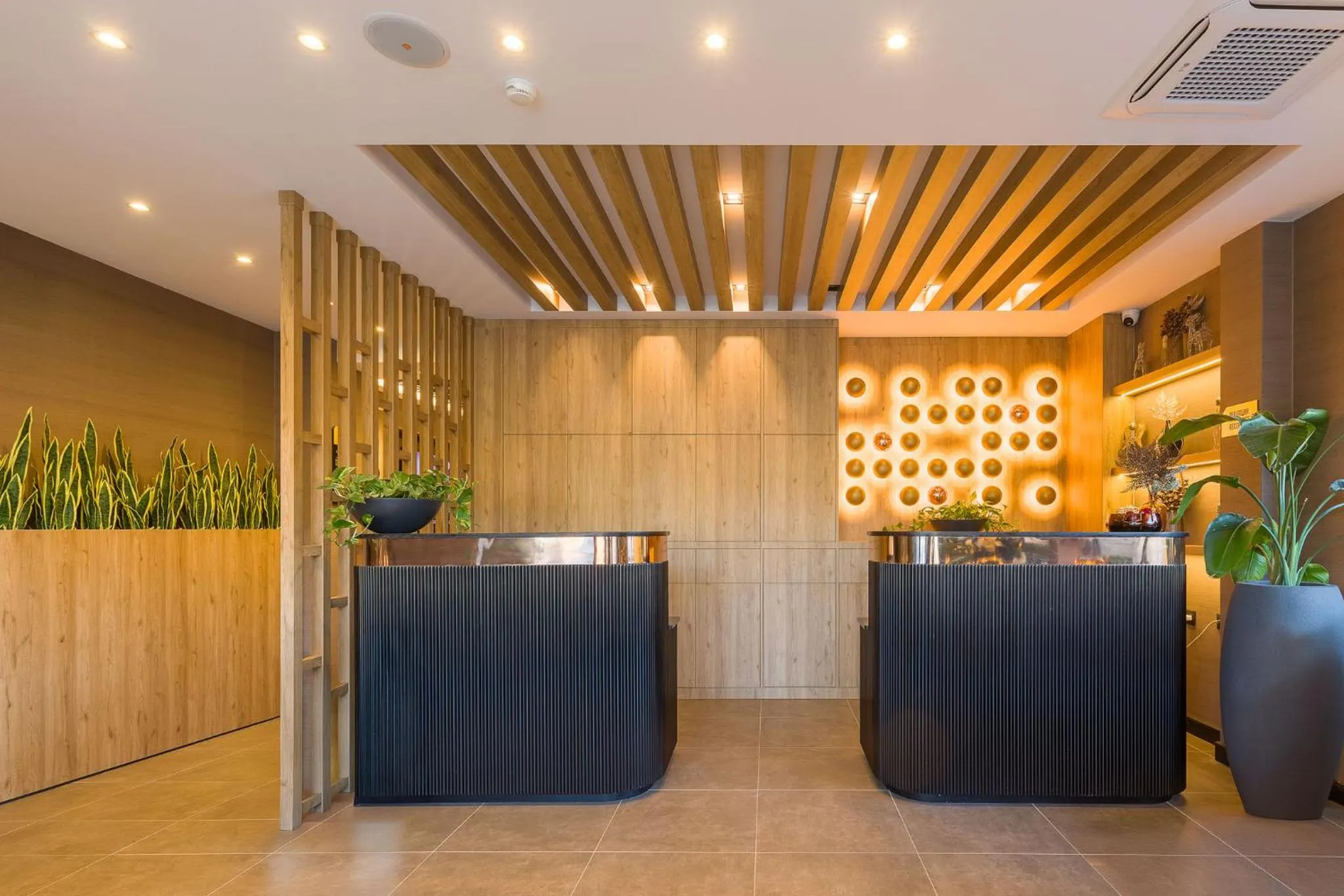 Lobby or reception in Regnum Banya Thermal Hotel