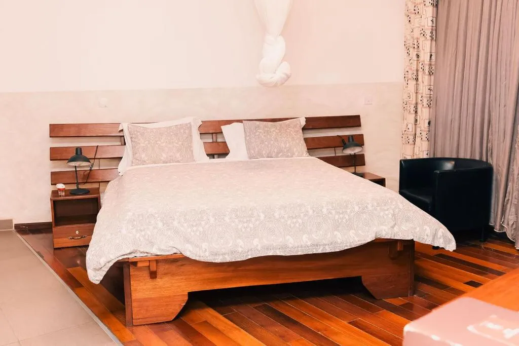 Bed in 5 Swiss Hotel