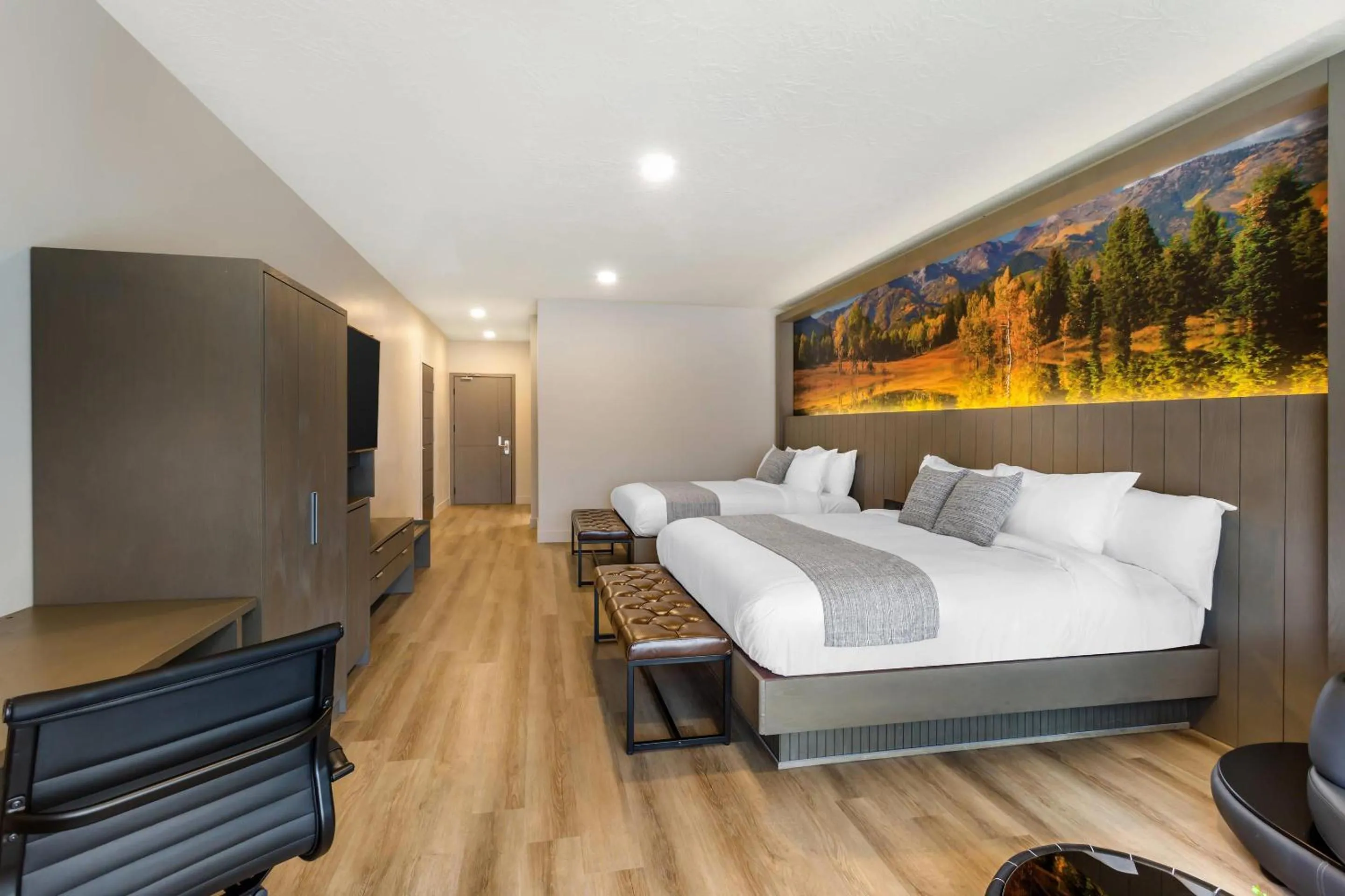 Bedroom, Bed in The Valor, an Ascend Collection Hotel