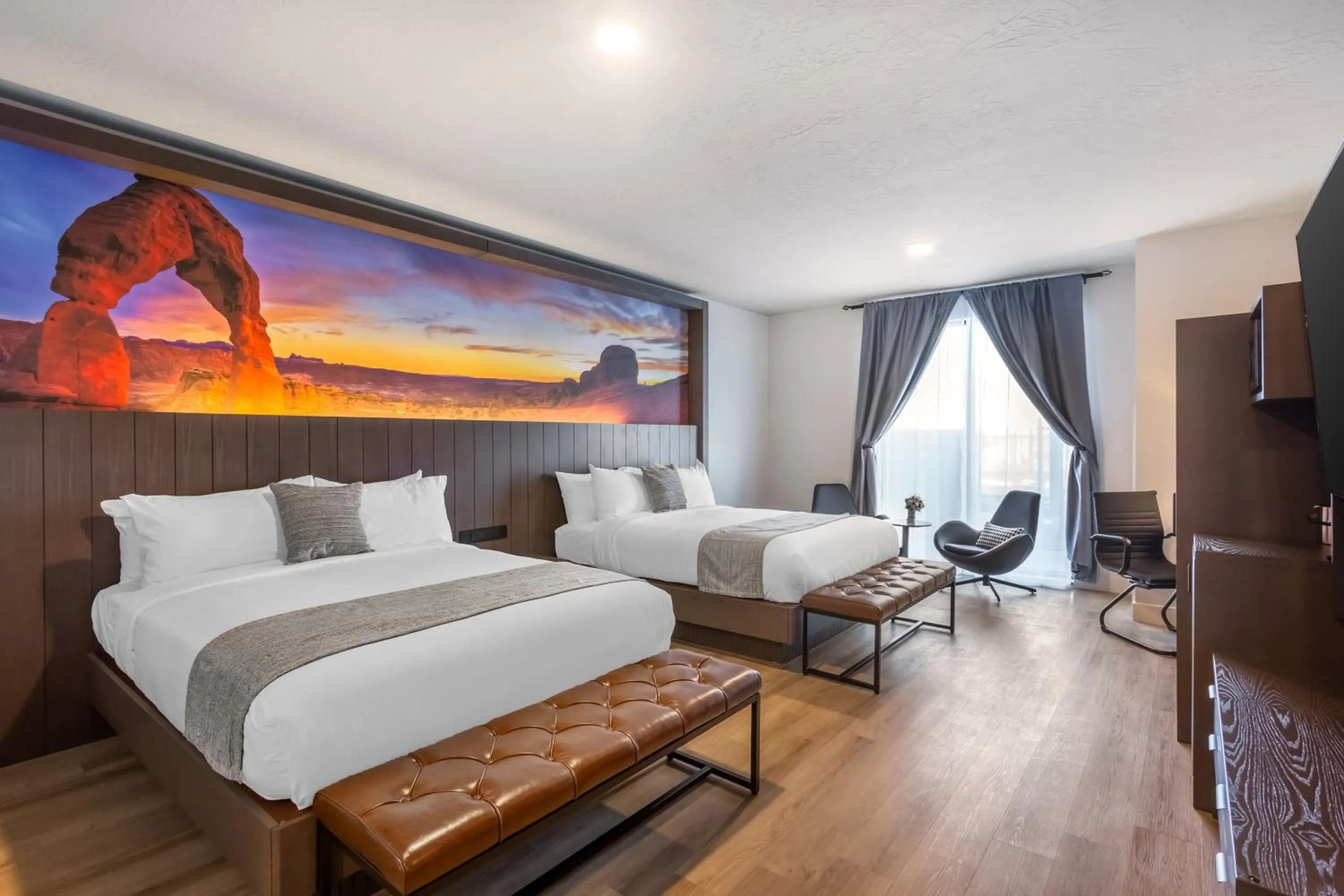 Bed in The Valor, an Ascend Collection Hotel