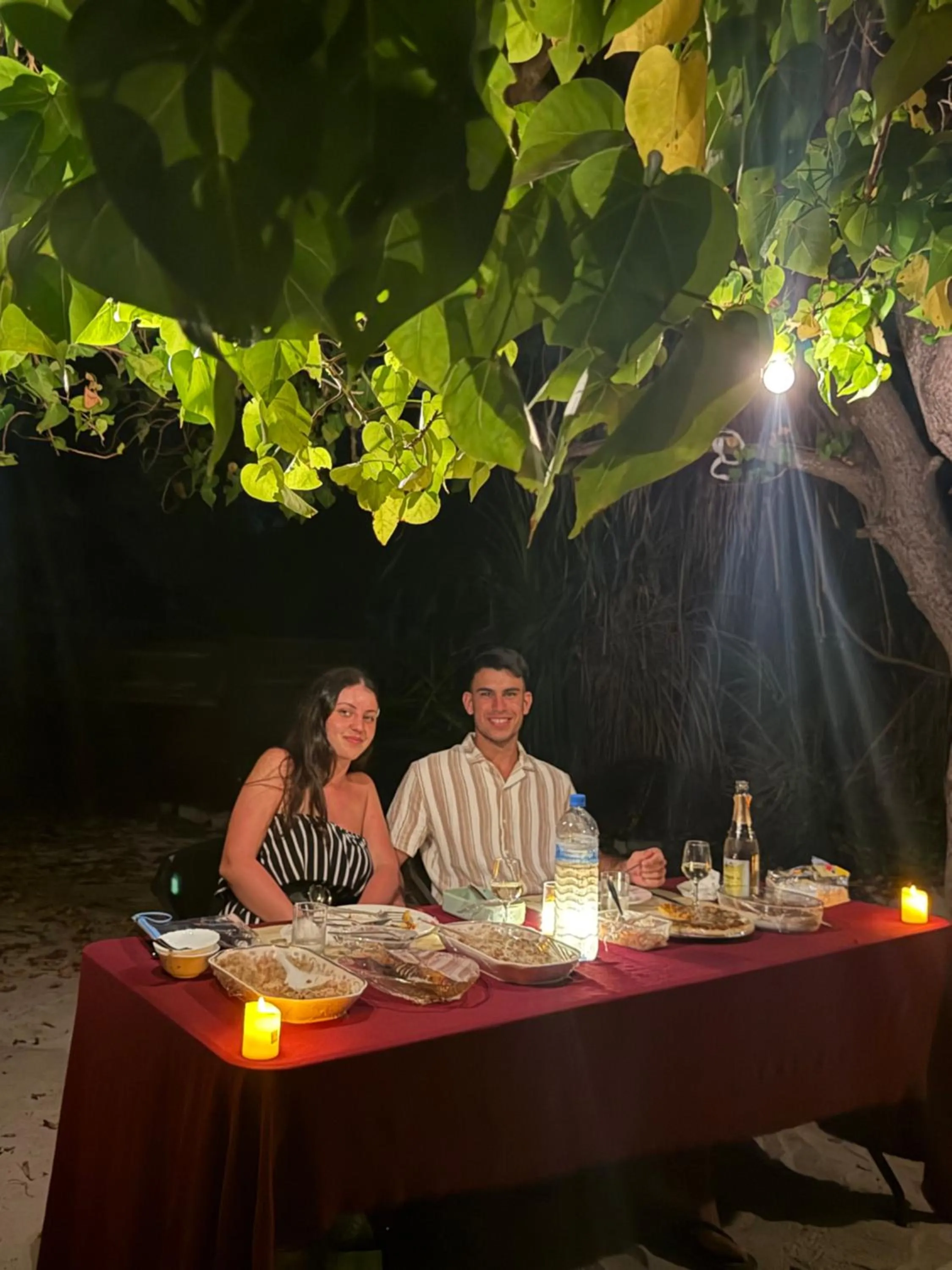 Night in Skyinn omadhoo