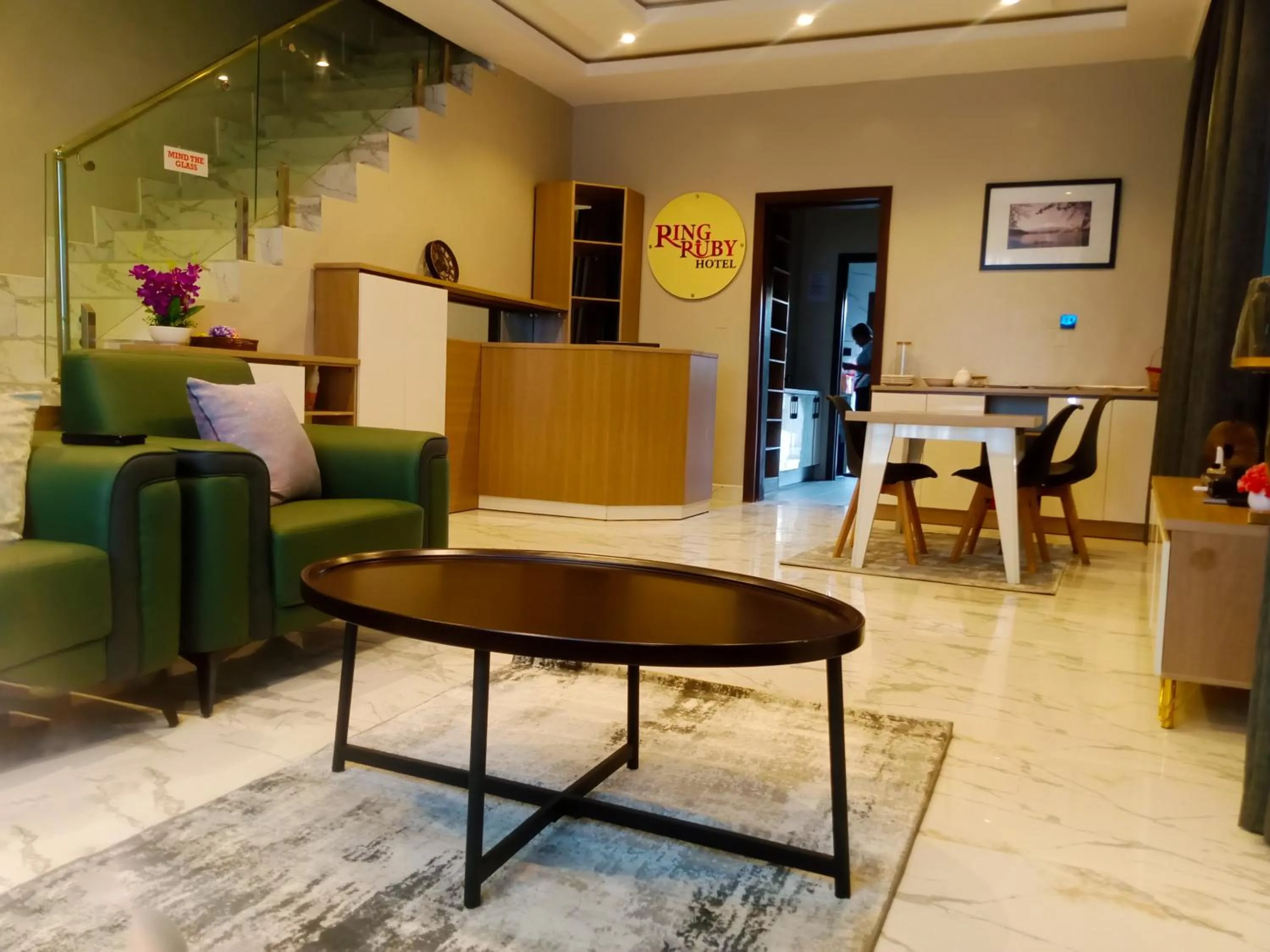 Lobby or reception in Ringruby Hotel, Eso Close