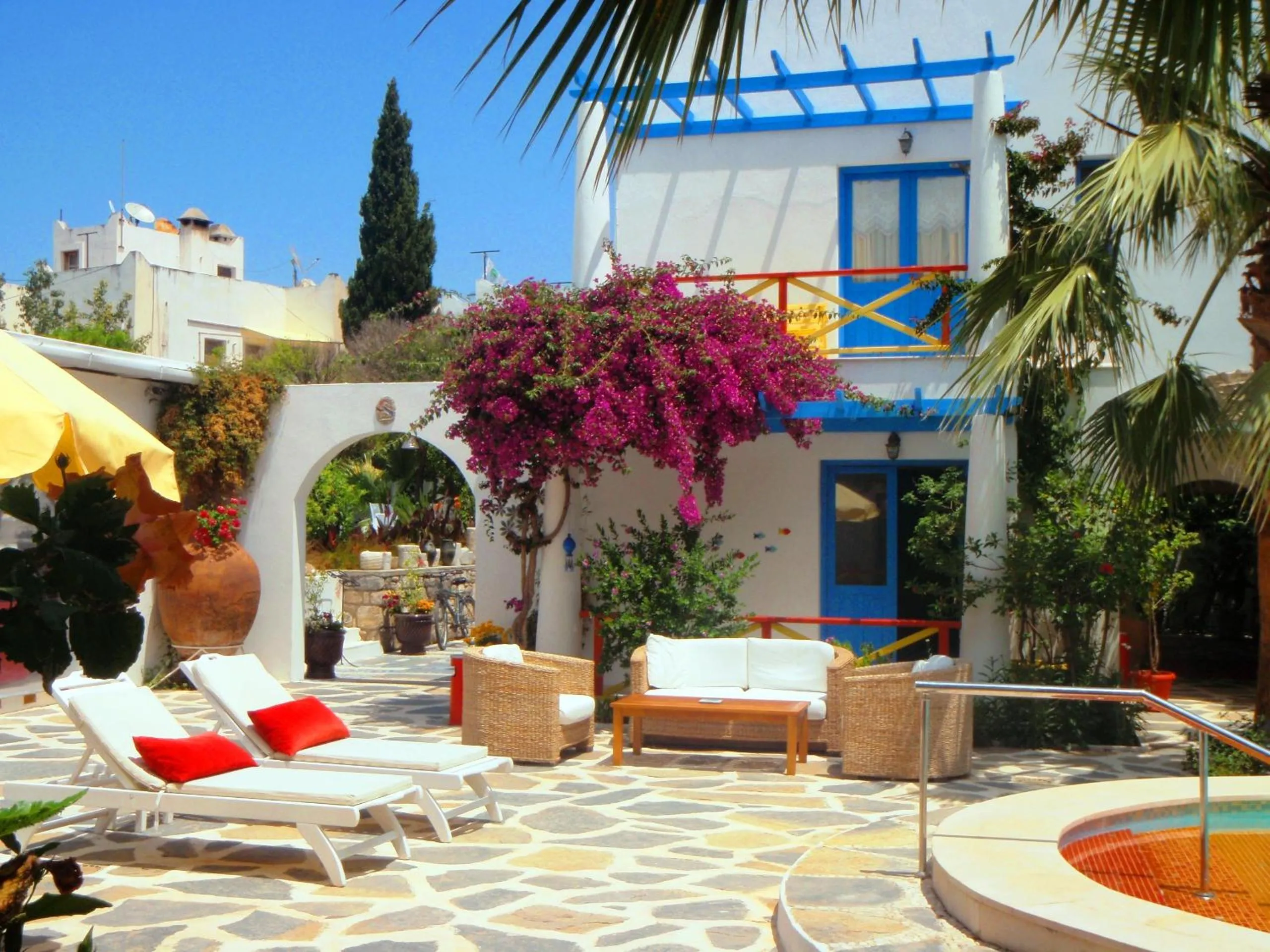 Facade/entrance in Su Hotel - Bodrum