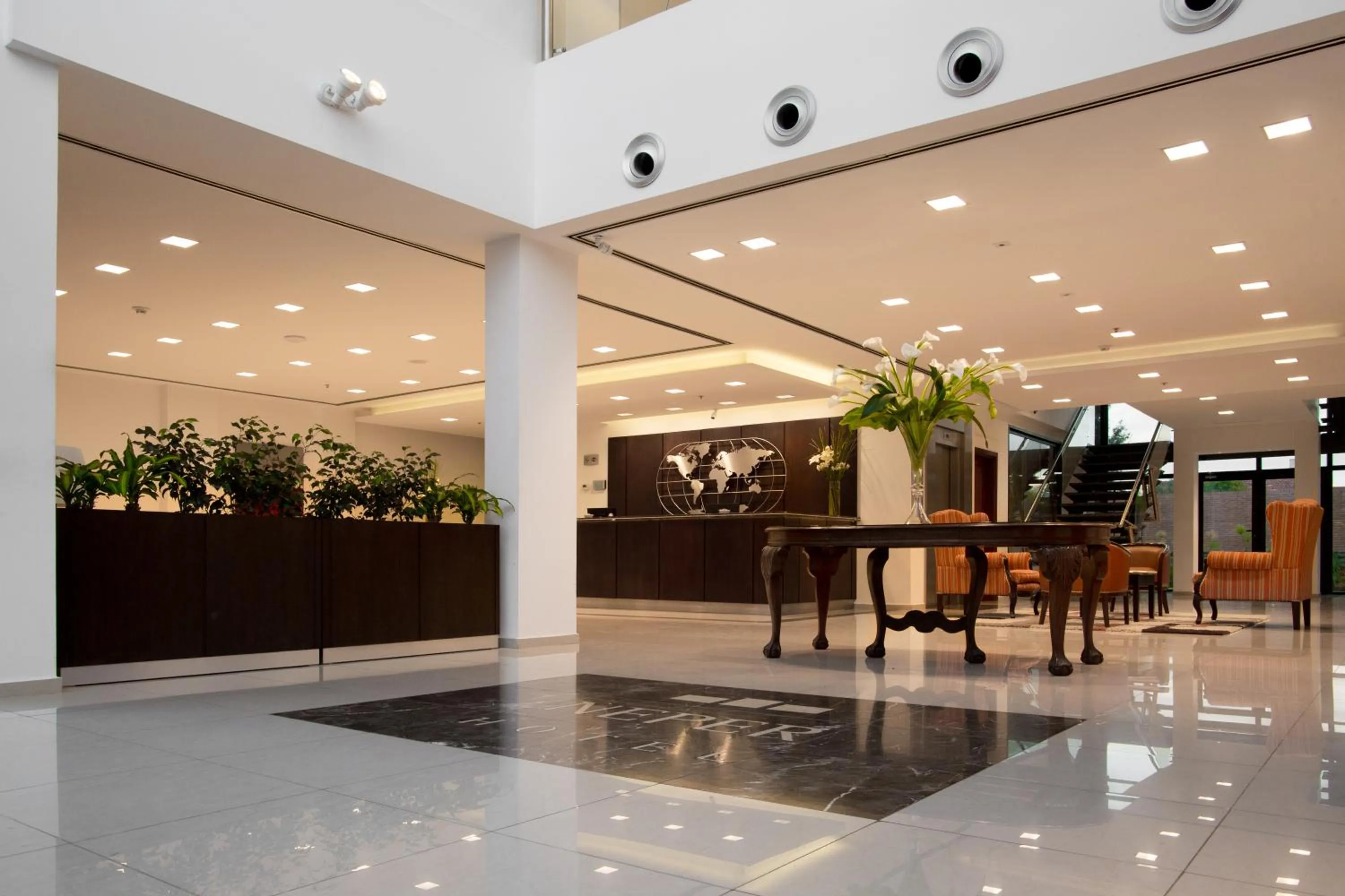 Lobby or reception in Neper Hotel